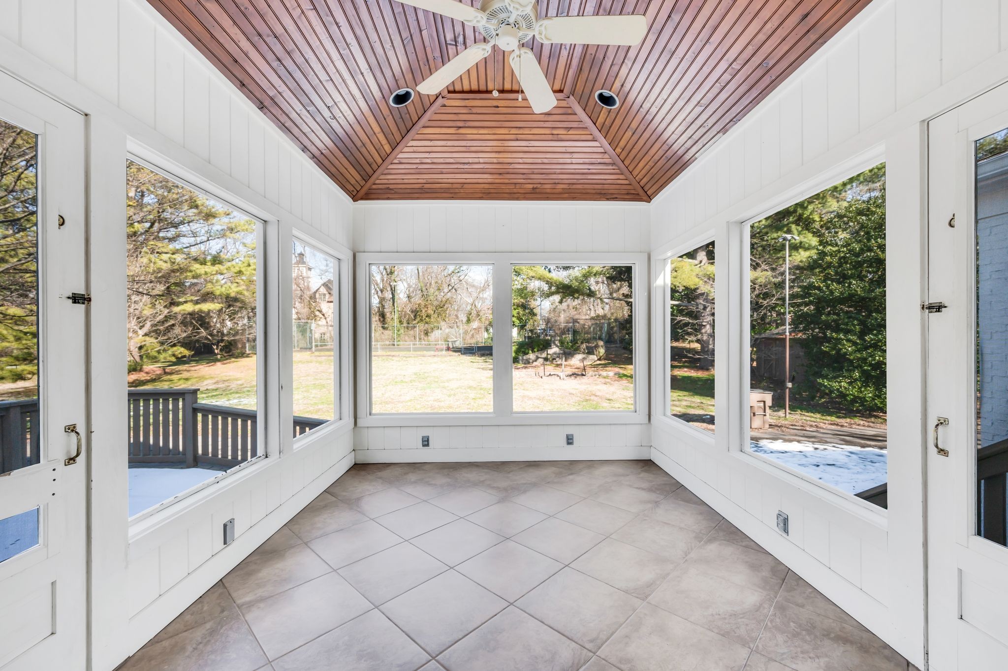 Nashville, Tennessee 37215, United States, 5 Bedrooms Bedrooms, ,5 BathroomsBathrooms,Residential,Active,17251