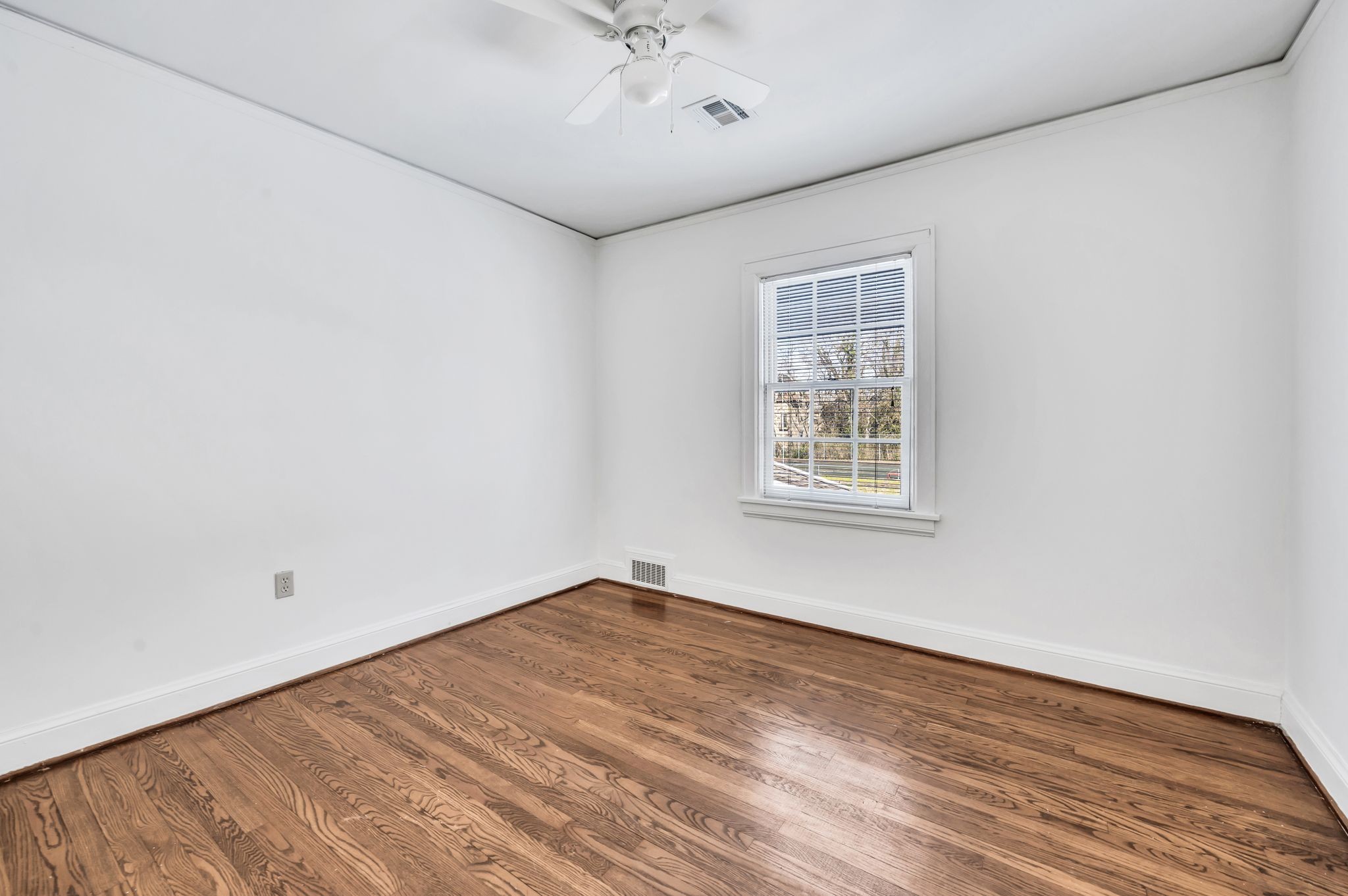 Nashville, Tennessee 37215, United States, 5 Bedrooms Bedrooms, ,5 BathroomsBathrooms,Residential,Active,17251