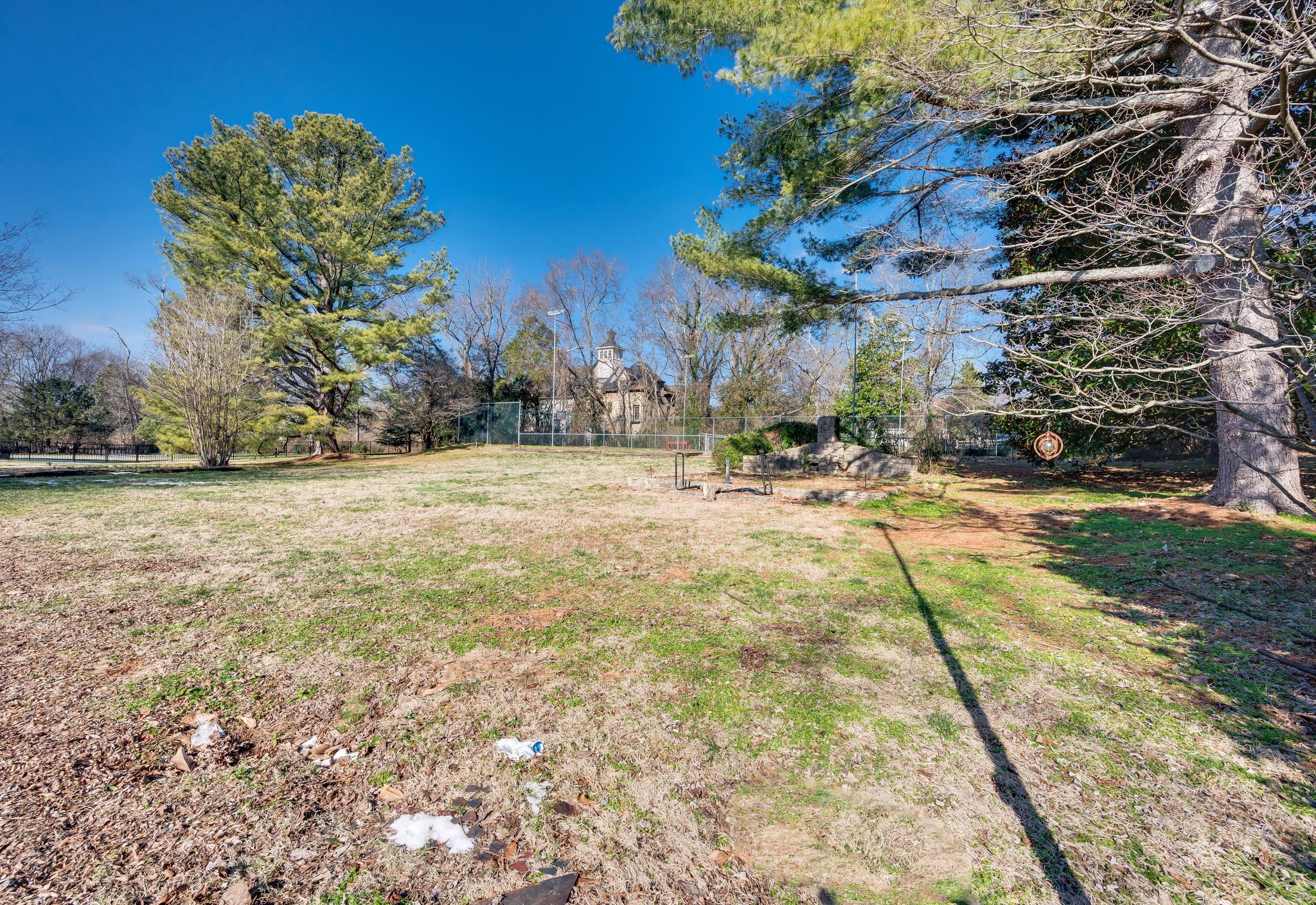 Nashville, Tennessee 37215, United States, 5 Bedrooms Bedrooms, ,5 BathroomsBathrooms,Residential,Active,17251