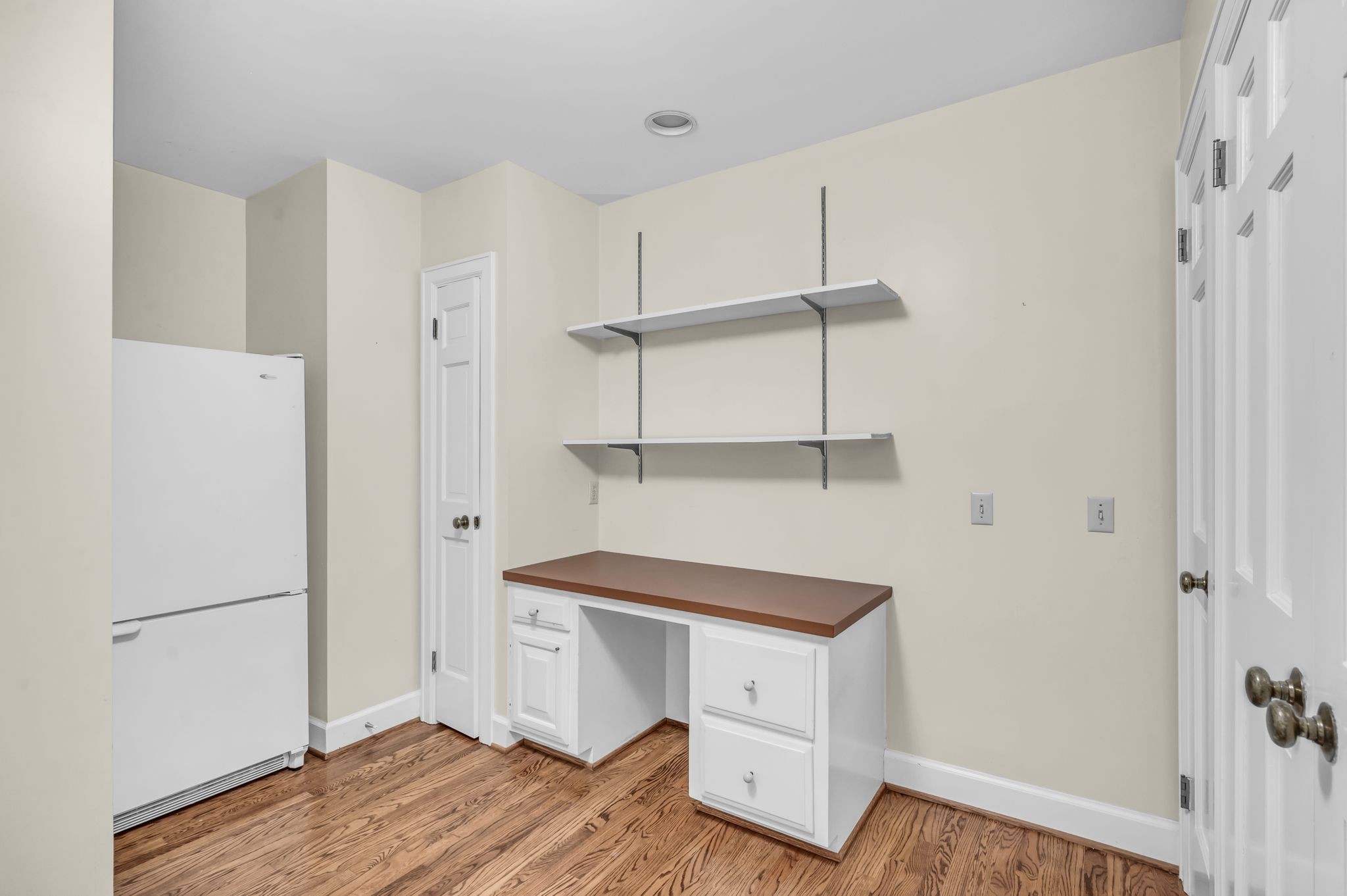 Nashville, Tennessee 37215, United States, 5 Bedrooms Bedrooms, ,5 BathroomsBathrooms,Residential,Active,17251