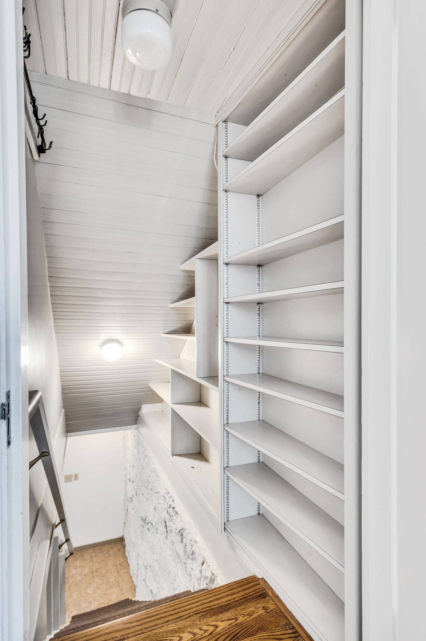 Nashville, Tennessee 37215, United States, 5 Bedrooms Bedrooms, ,5 BathroomsBathrooms,Residential,Active,17251