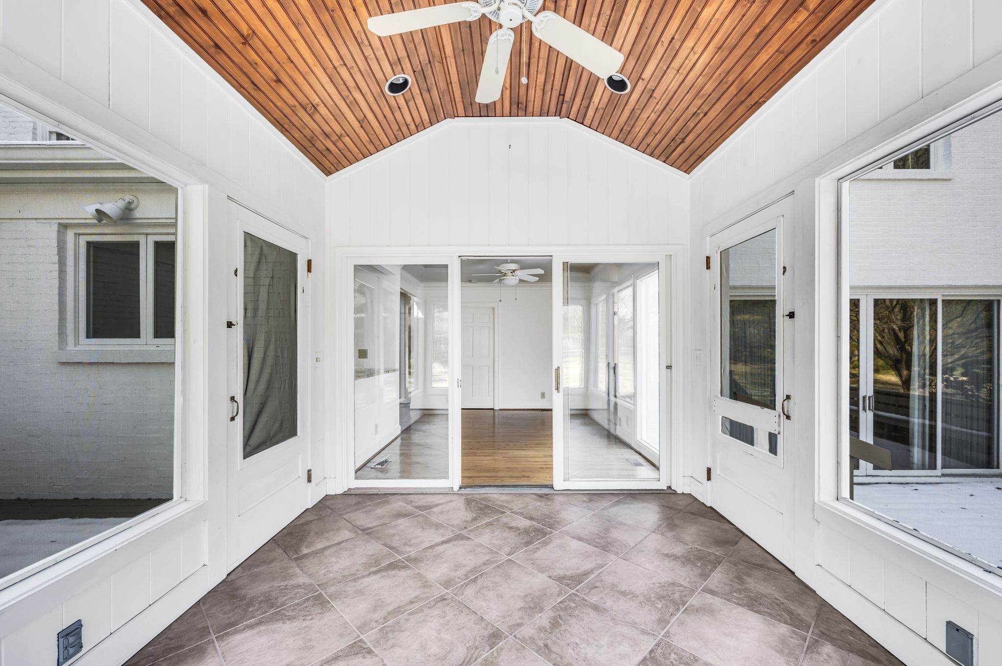 Nashville, Tennessee 37215, United States, 5 Bedrooms Bedrooms, ,5 BathroomsBathrooms,Residential,Active,17251