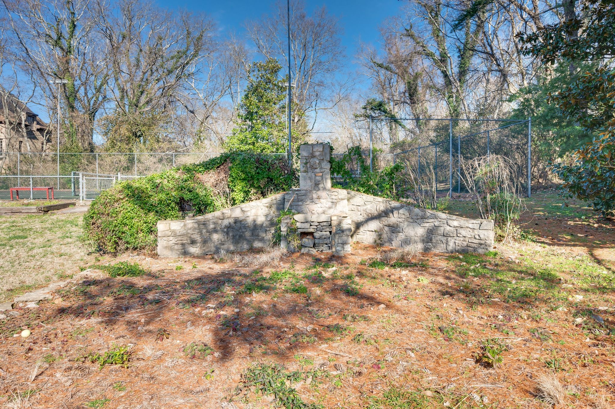 Nashville, Tennessee 37215, United States, 5 Bedrooms Bedrooms, ,5 BathroomsBathrooms,Residential,Active,17251