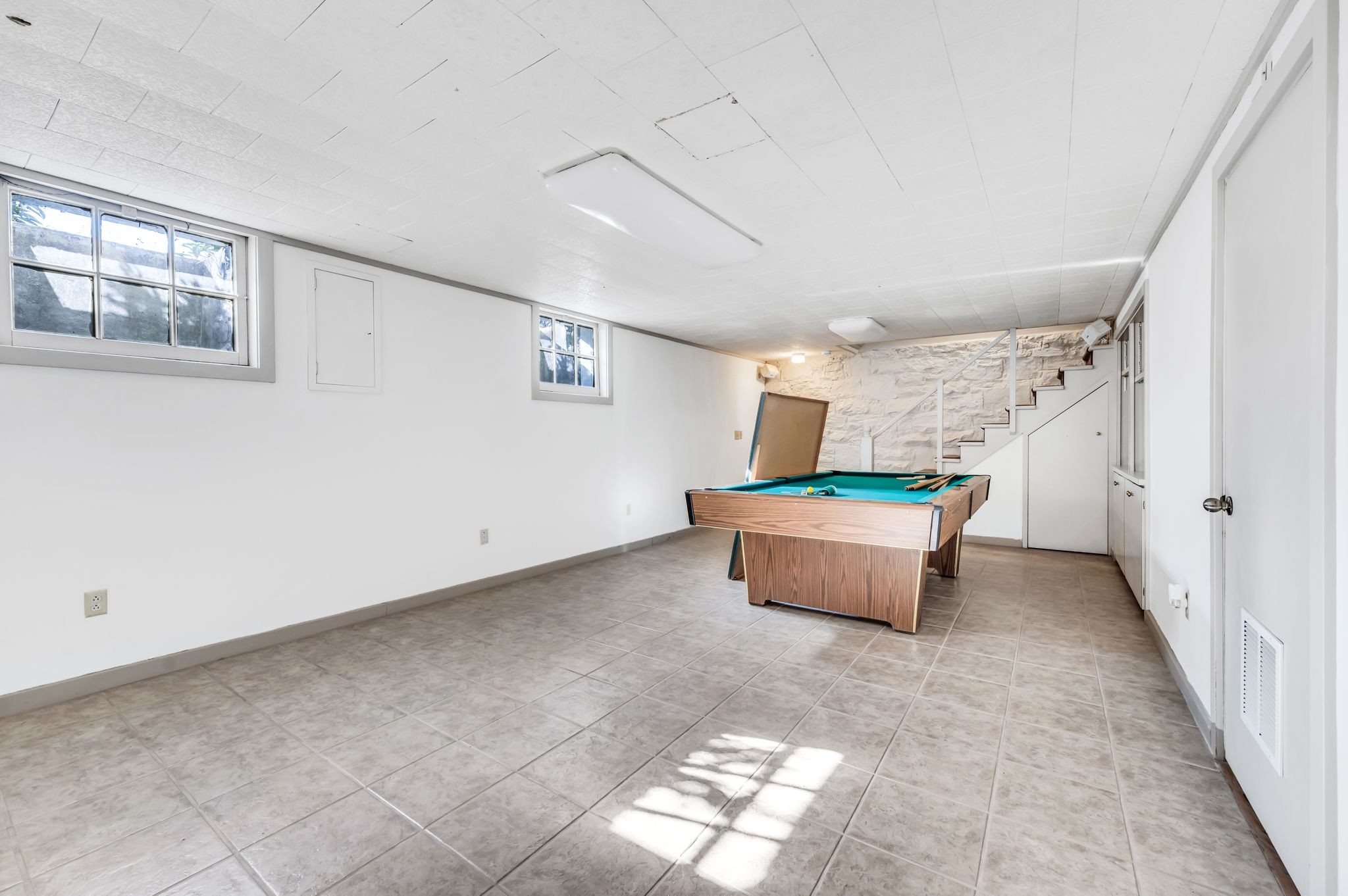 Nashville, Tennessee 37215, United States, 5 Bedrooms Bedrooms, ,5 BathroomsBathrooms,Residential,Active,17251