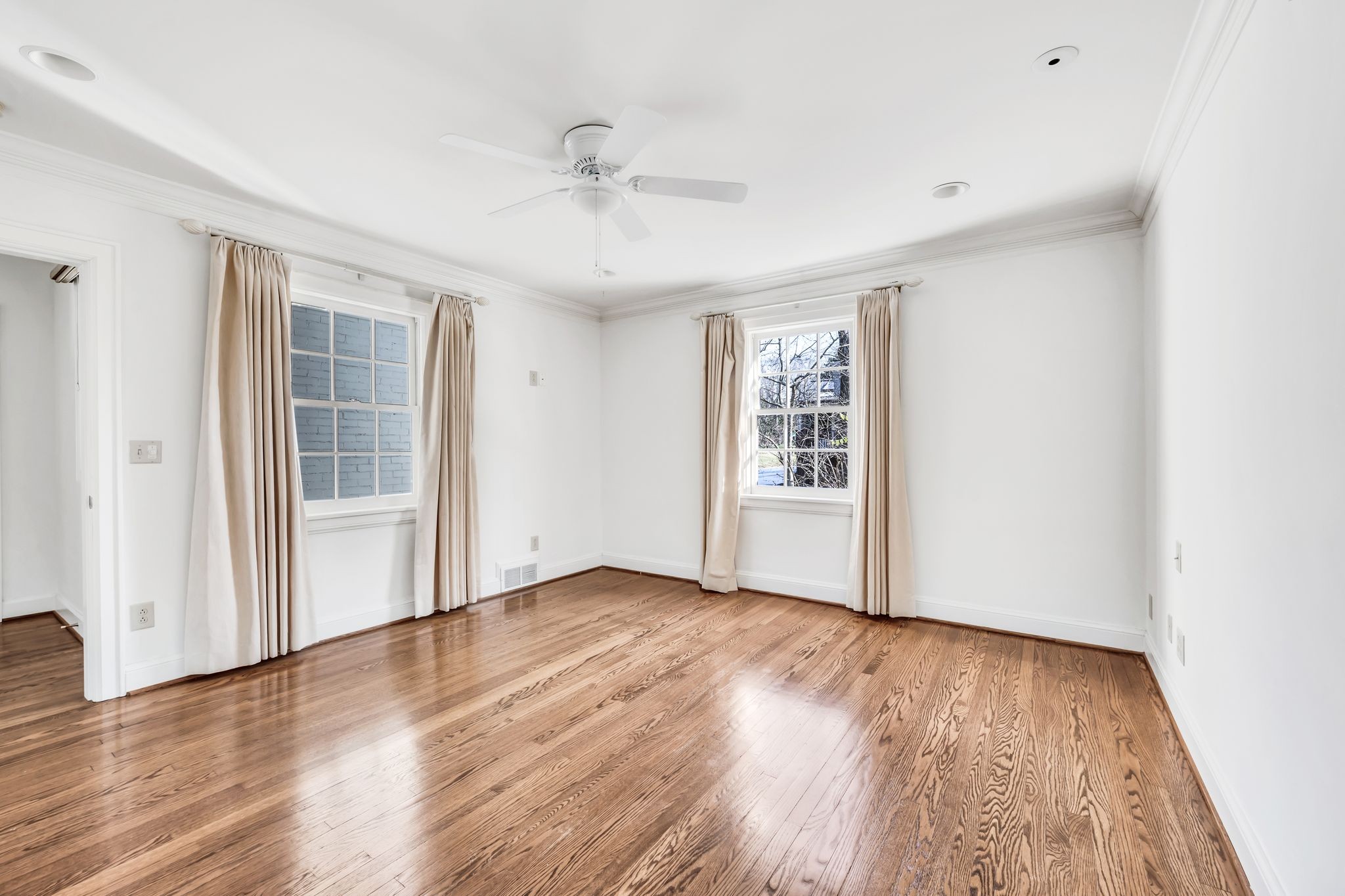 Nashville, Tennessee 37215, United States, 5 Bedrooms Bedrooms, ,5 BathroomsBathrooms,Residential,Active,17251