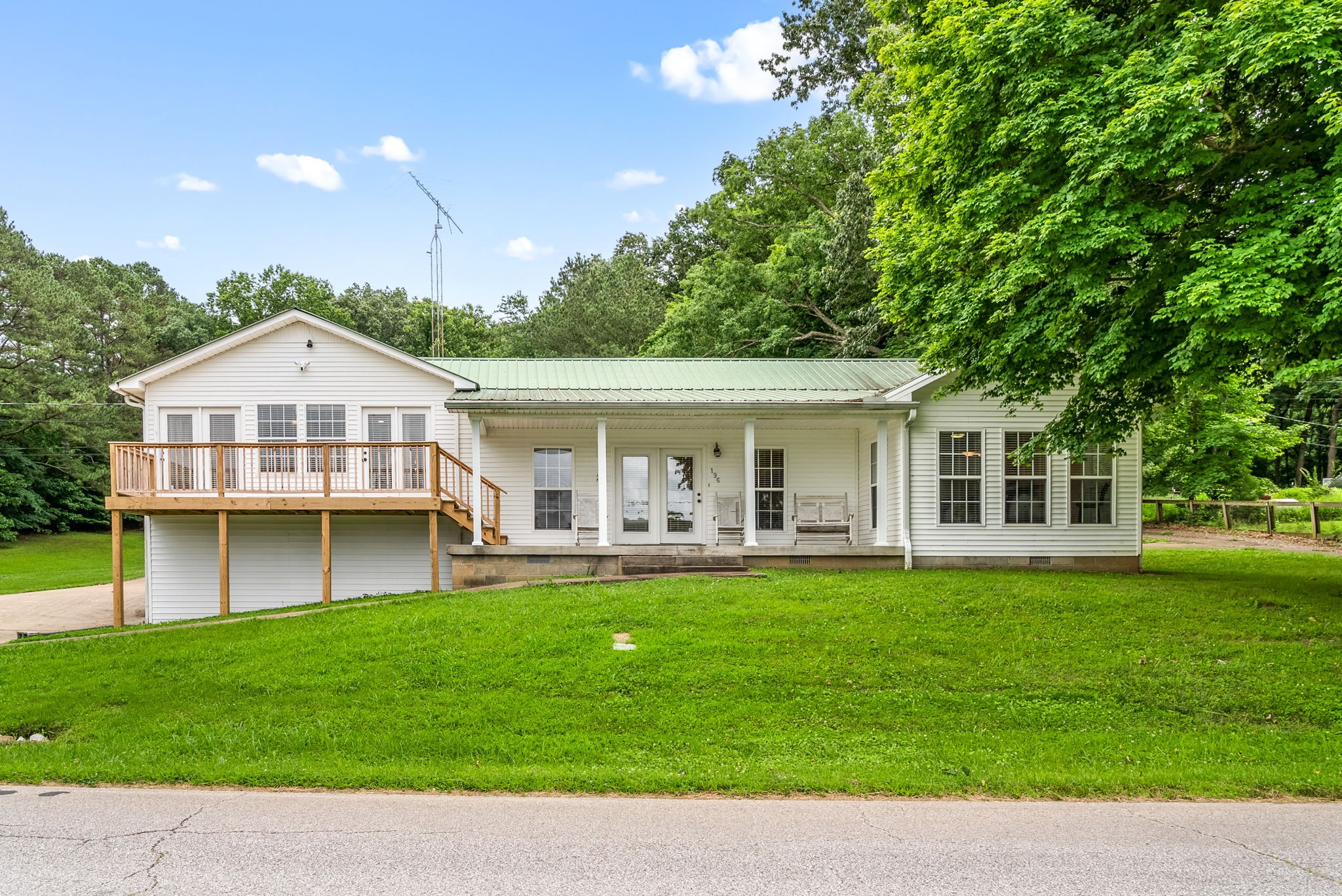 196 Wildlife Rd