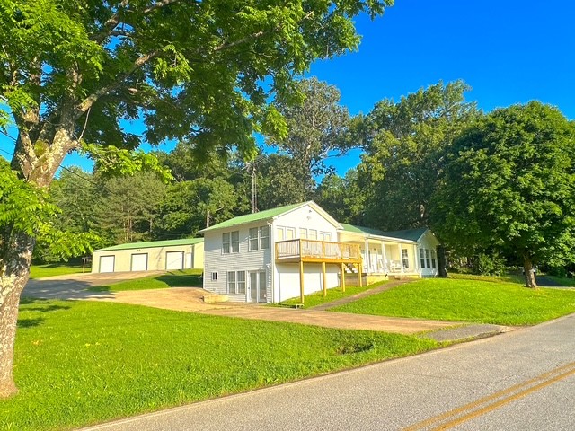 196 Wildlife Rd
