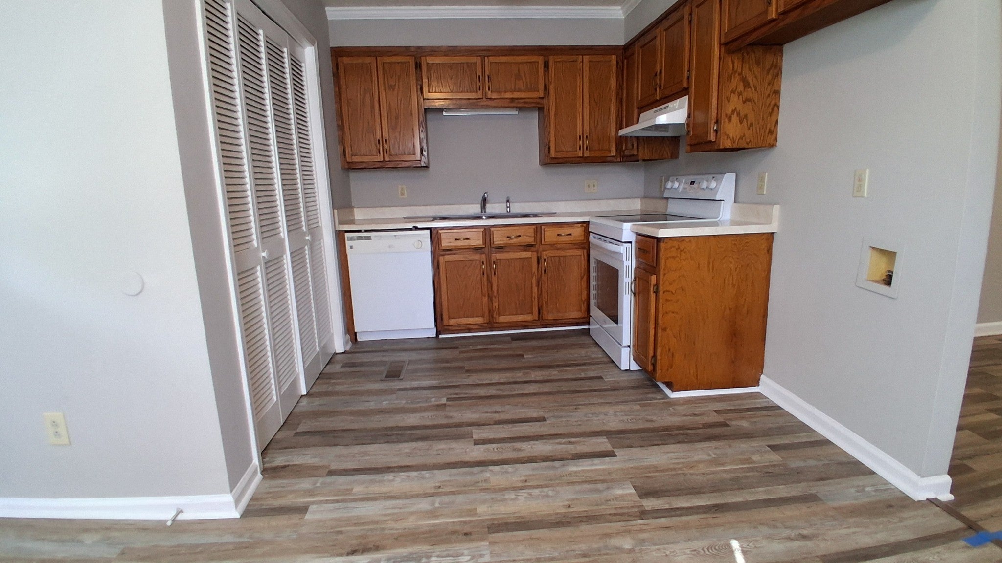 219 Hunter Dr