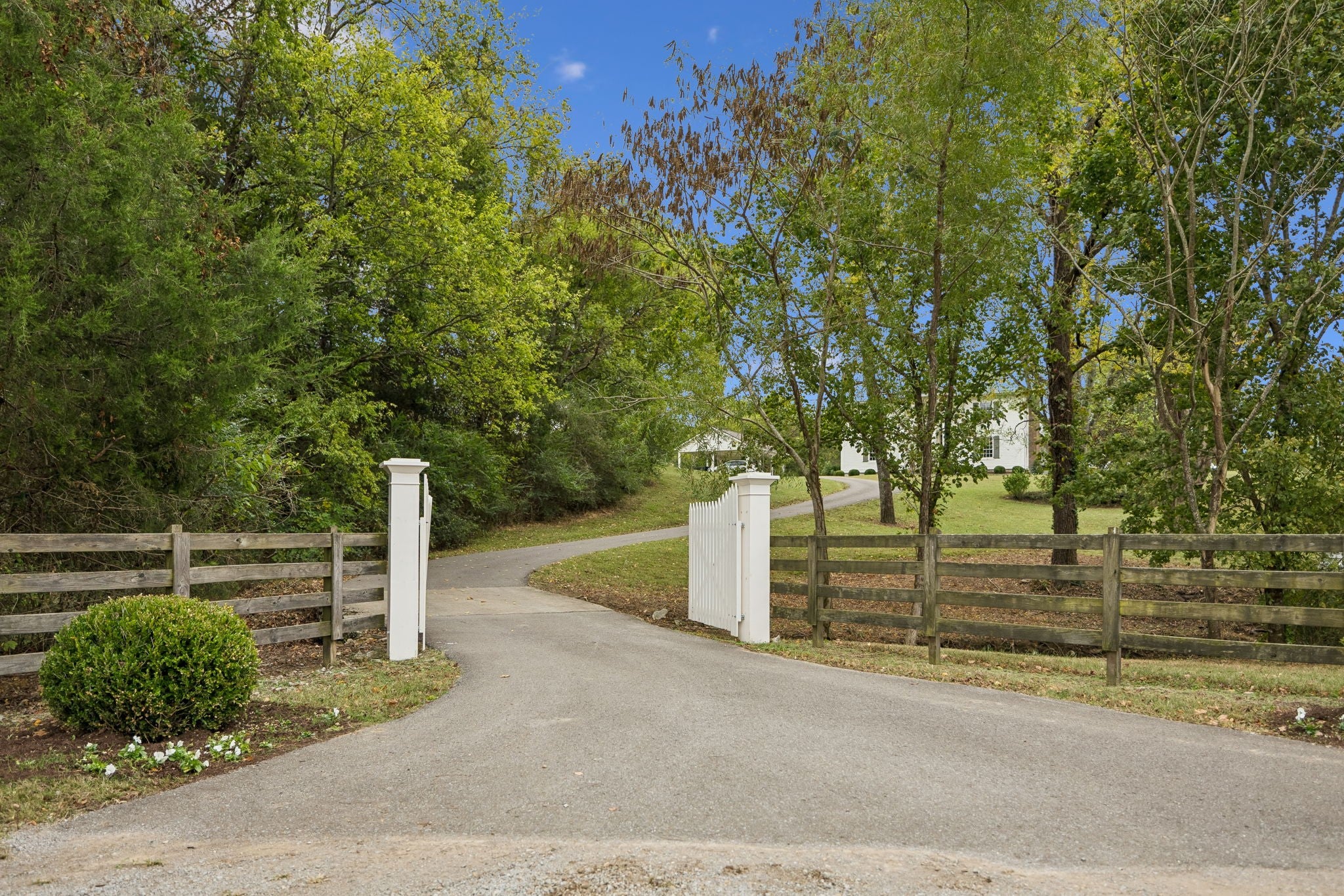2665 Davidson Rd