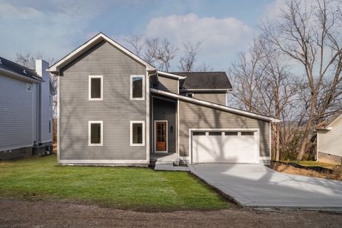 2403 Stivers St Nashville TN 37218