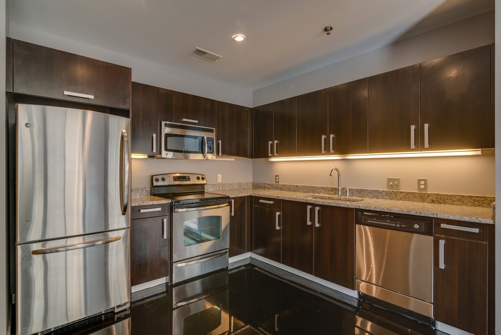 600 12th Ave S 420