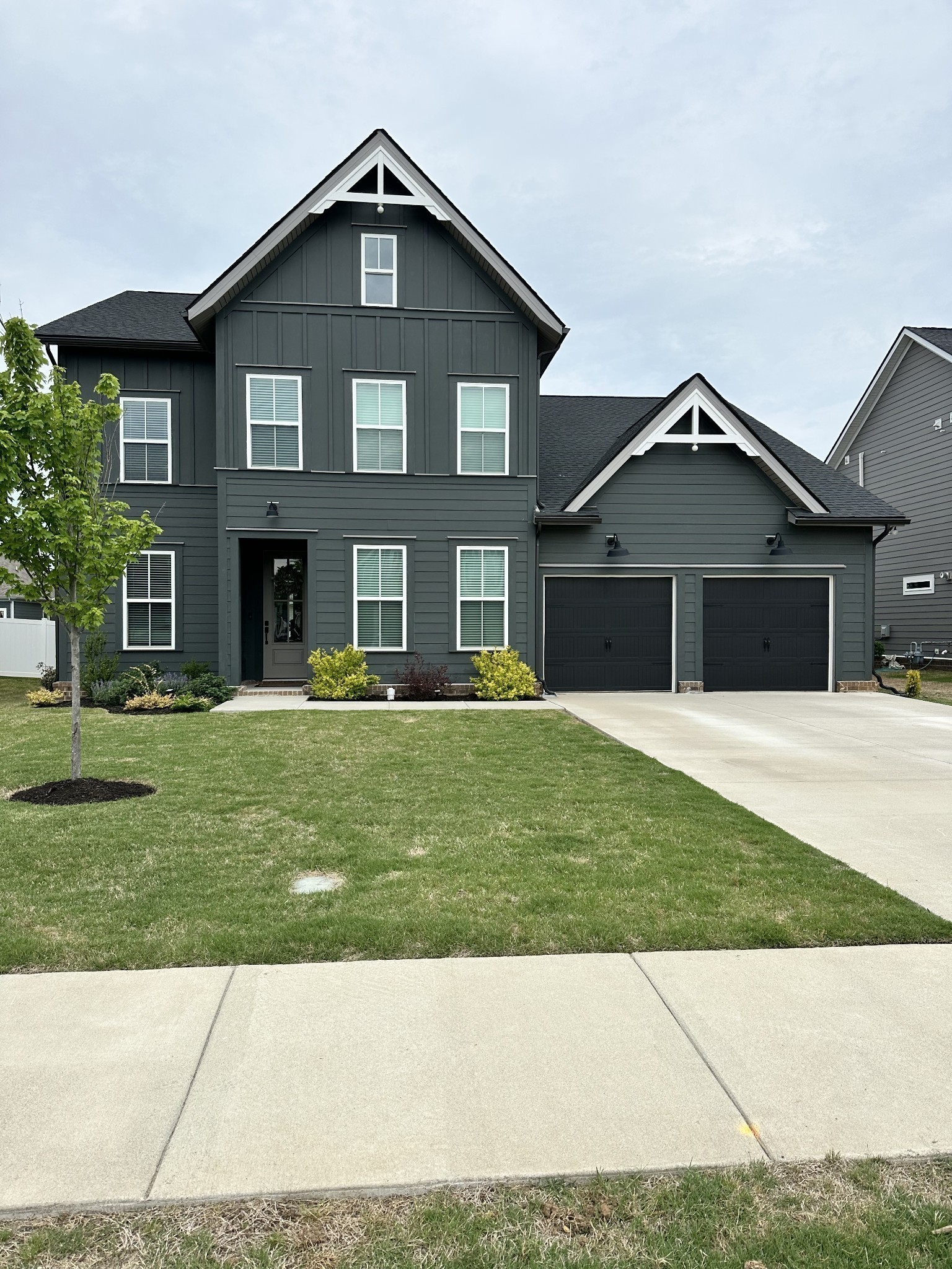 5516 Shelton Blvd
