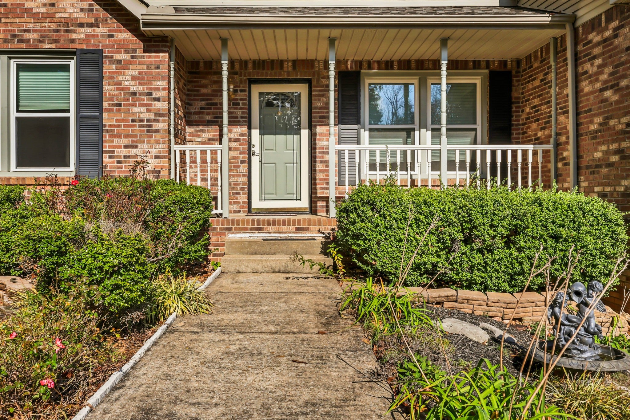 331 Dunbrook Dr