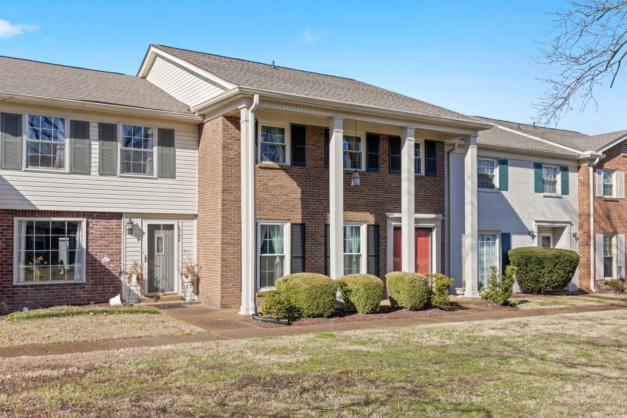 8300 Sawyer Brown Rd L303