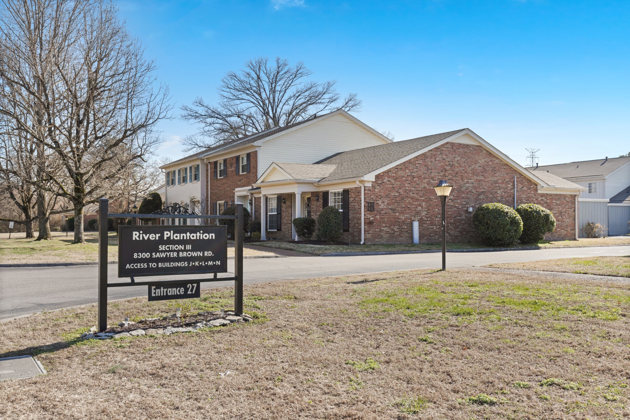 8300 Sawyer Brown Rd L303