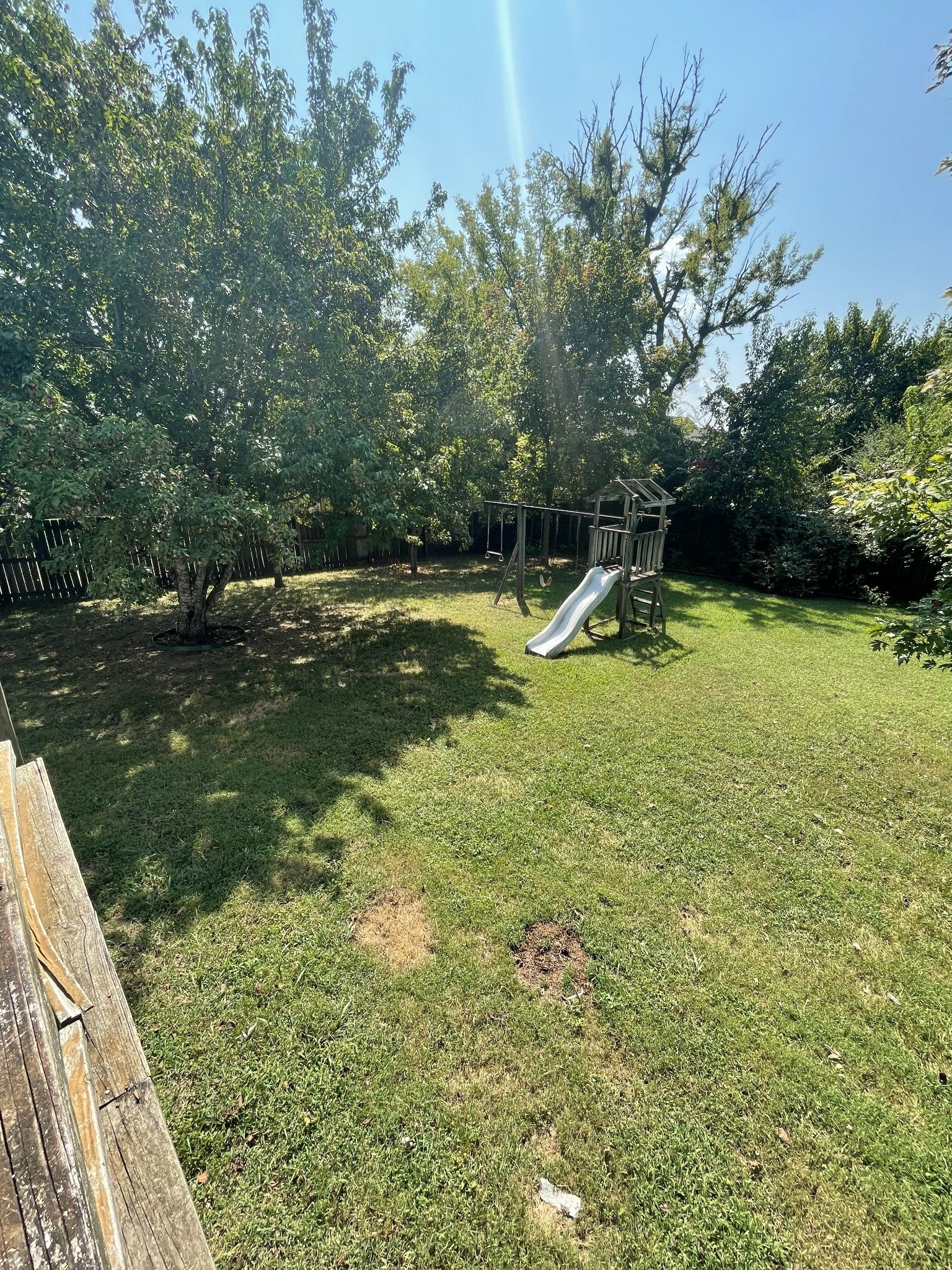 2885 Sutherland Dr