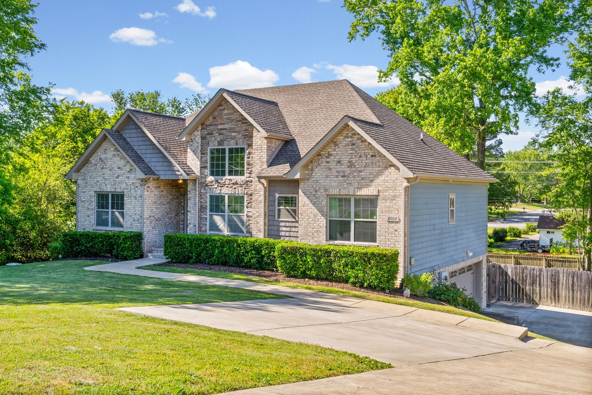 2097 Landon Rd