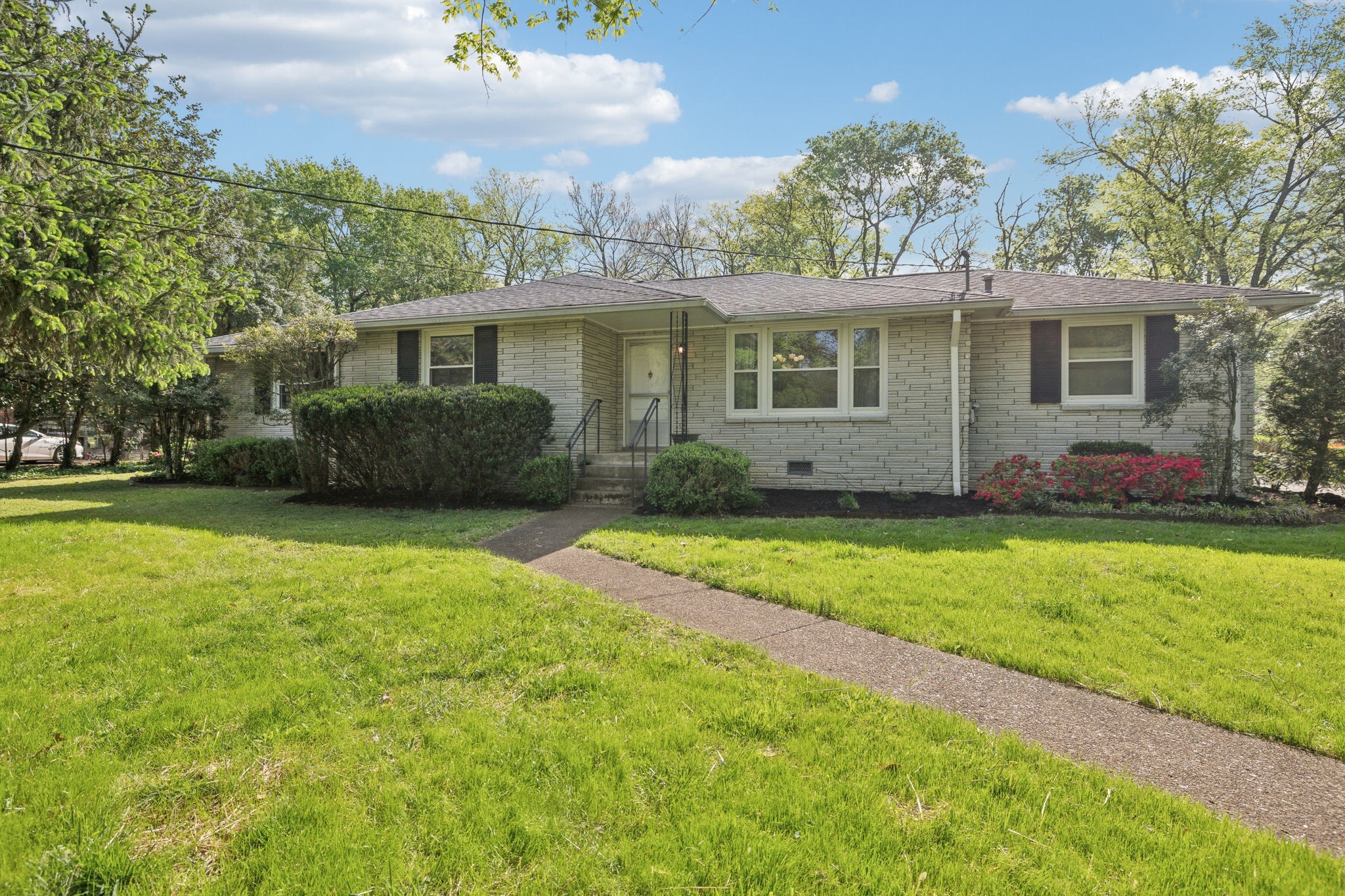 306 Brentwood Pkwy
