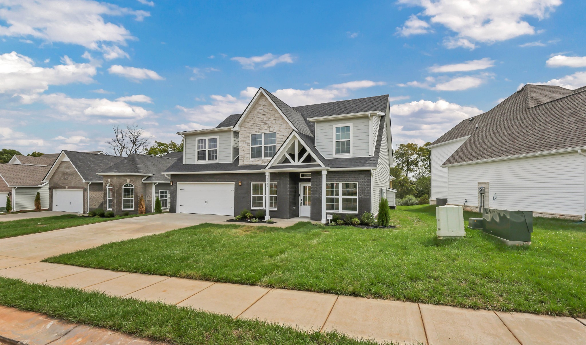 1135 Mourning Cloak Dr