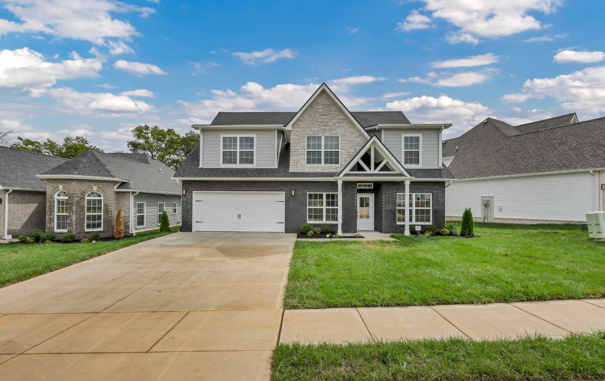 1135 Mourning Cloak Dr