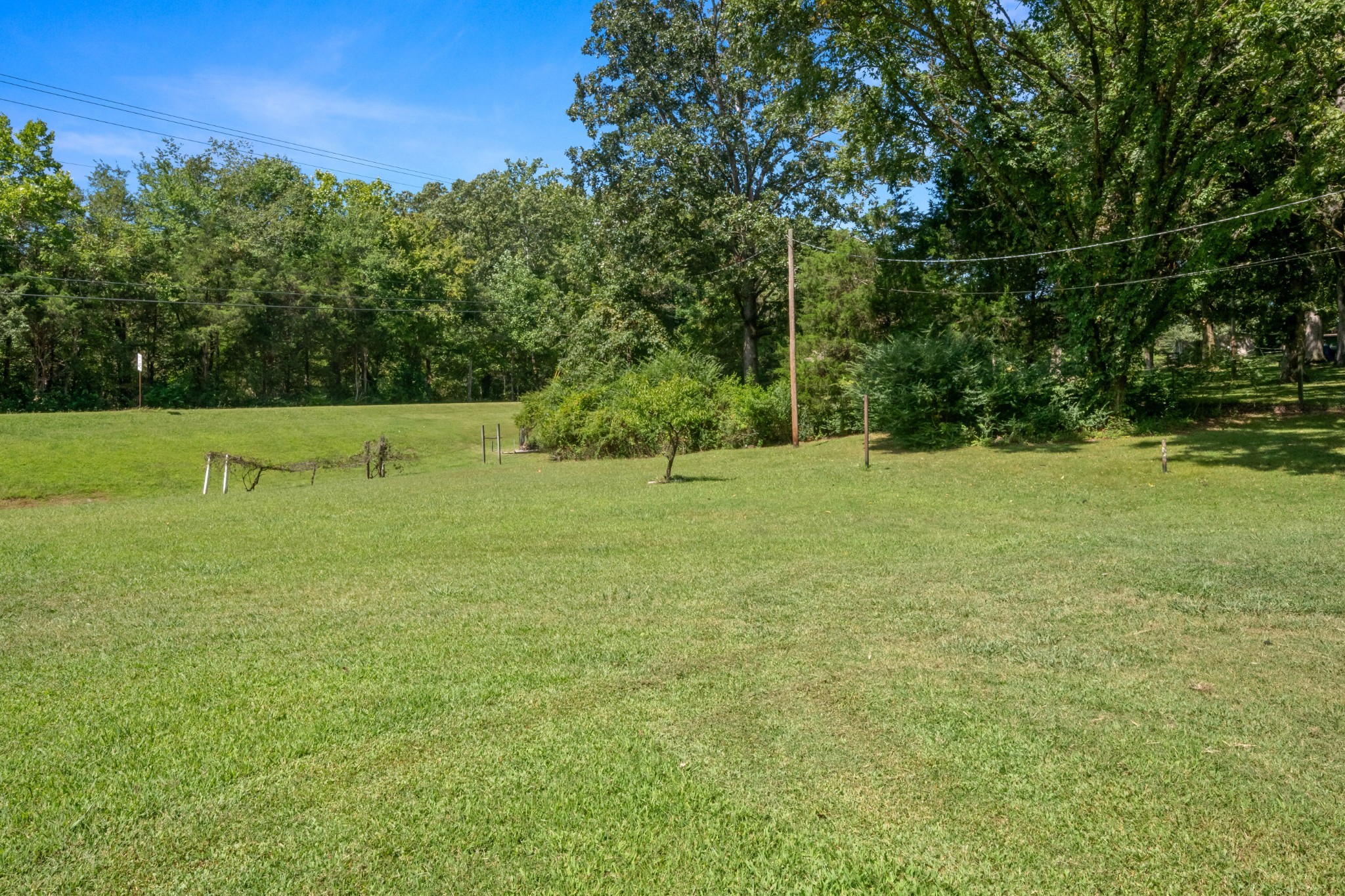 1284 Highway 96 N