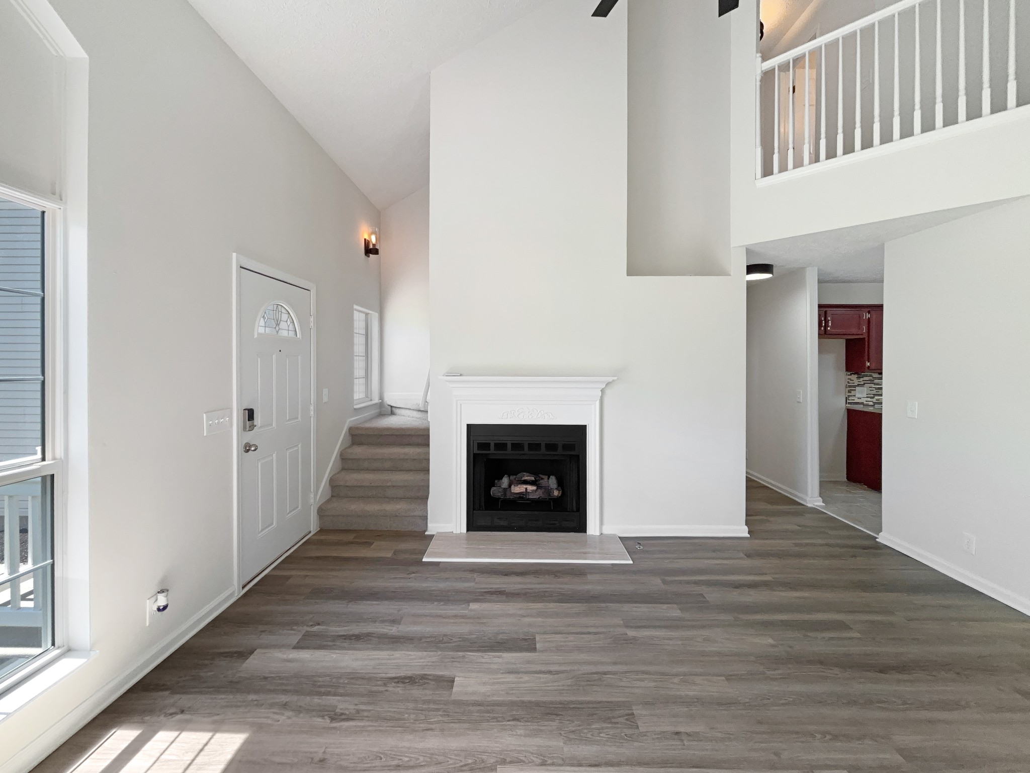 138 Waters Edge Ln