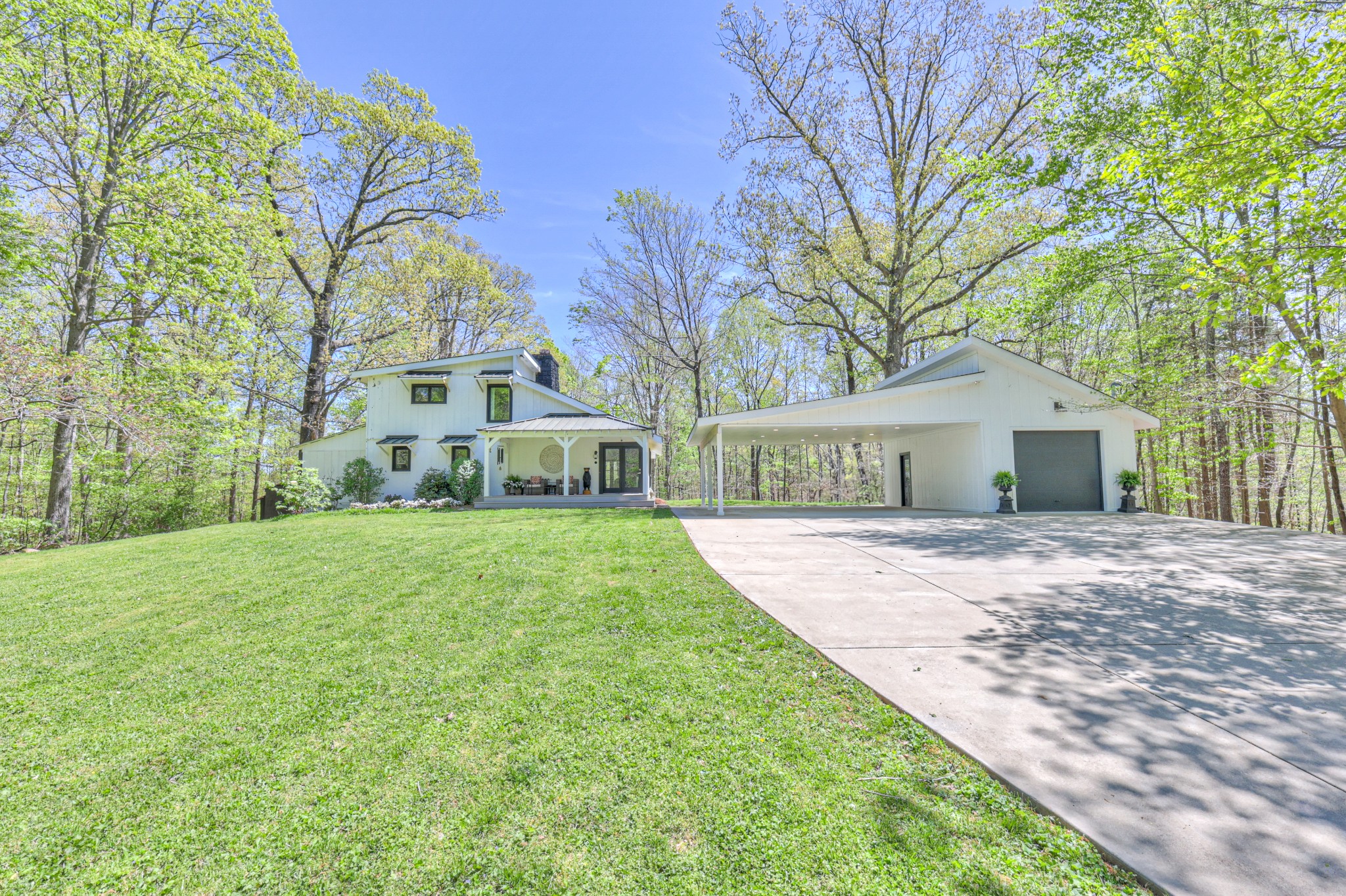 8583 Lewis Rd