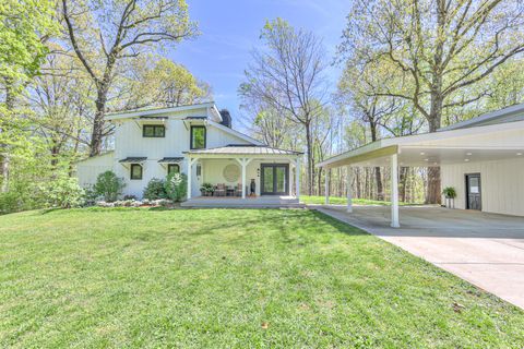 8583 Lewis Rd Nashville TN 37221