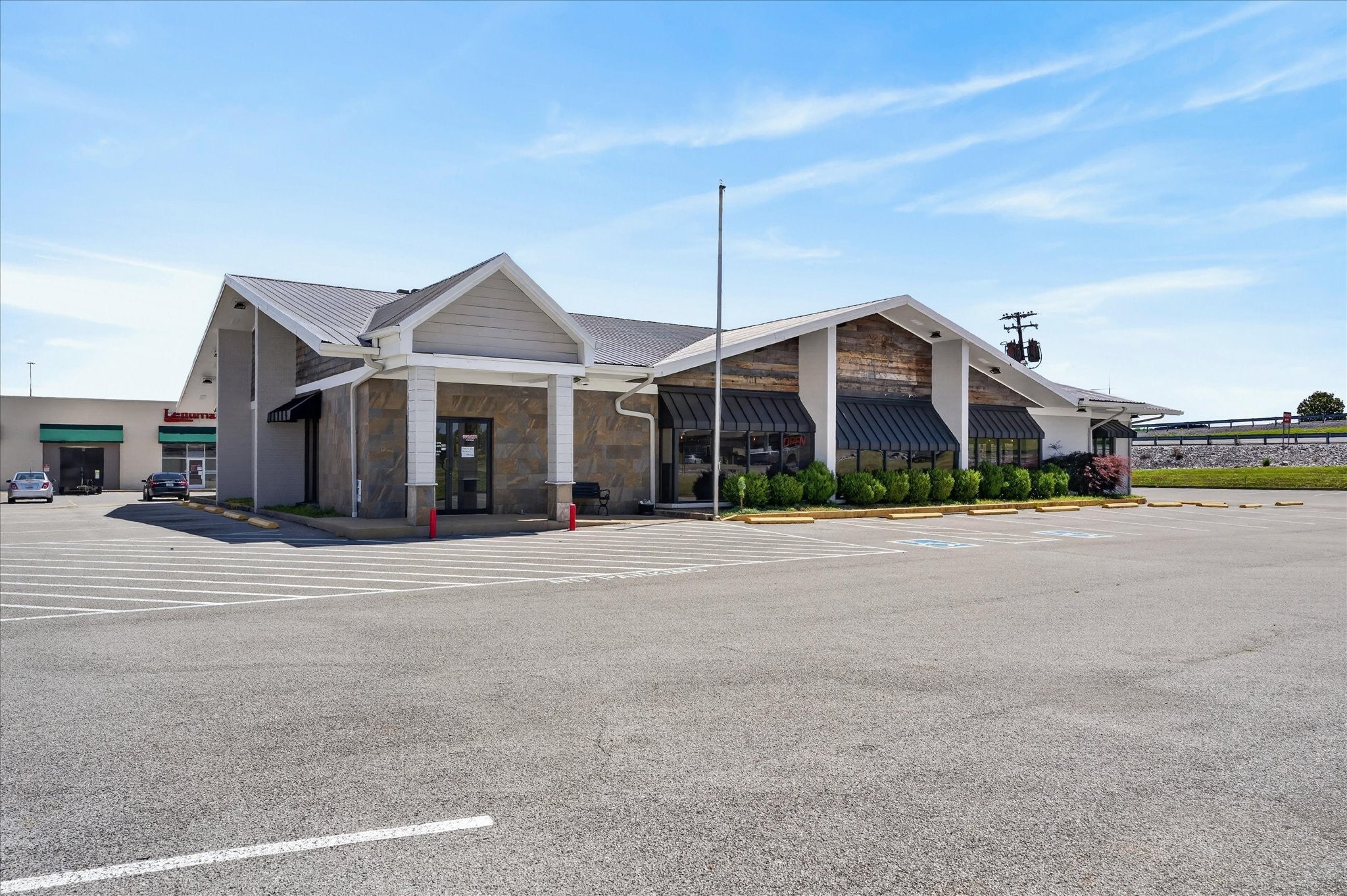 4000 Fort Campbell Blvd