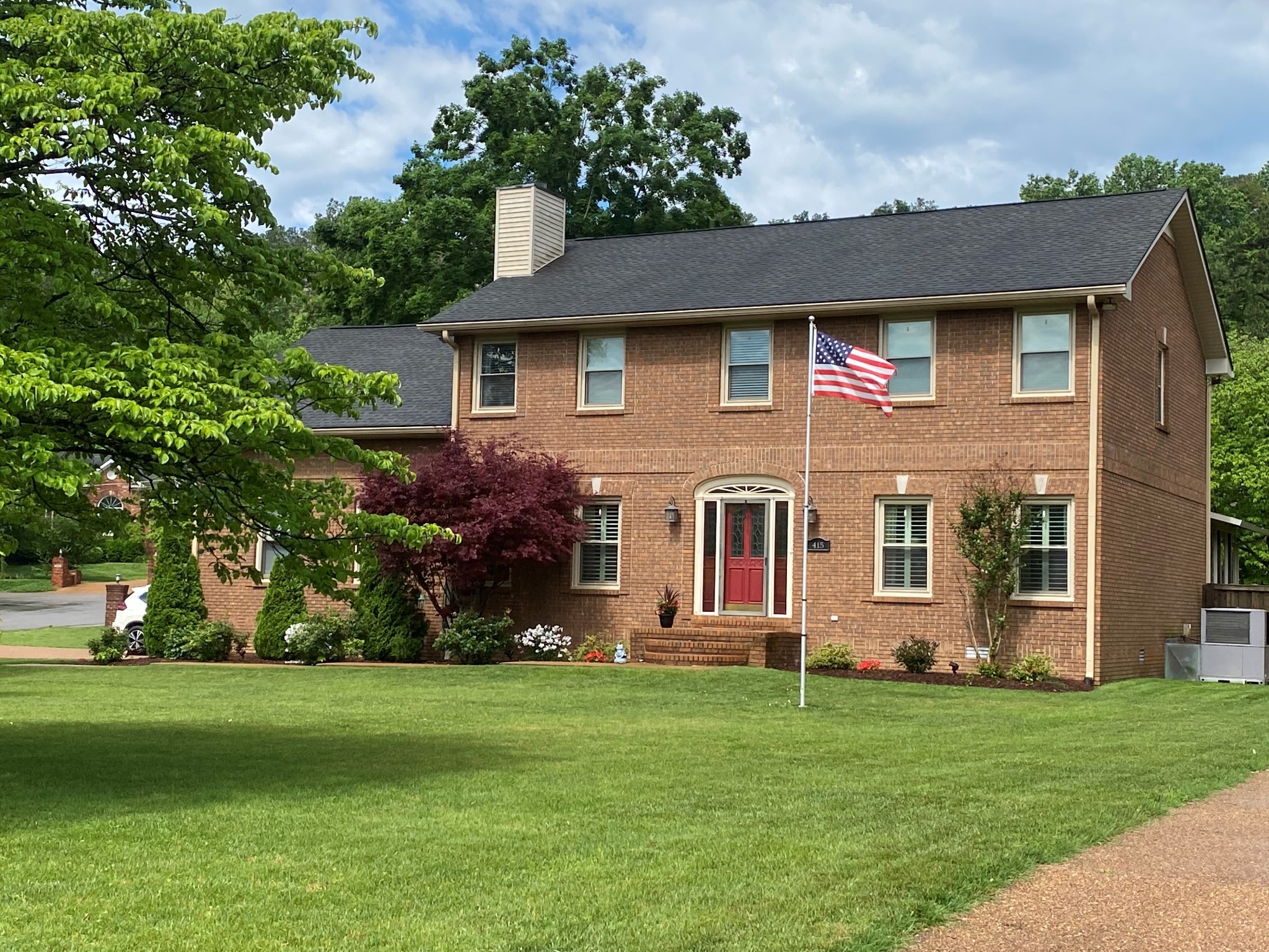 415 Ashley Ln