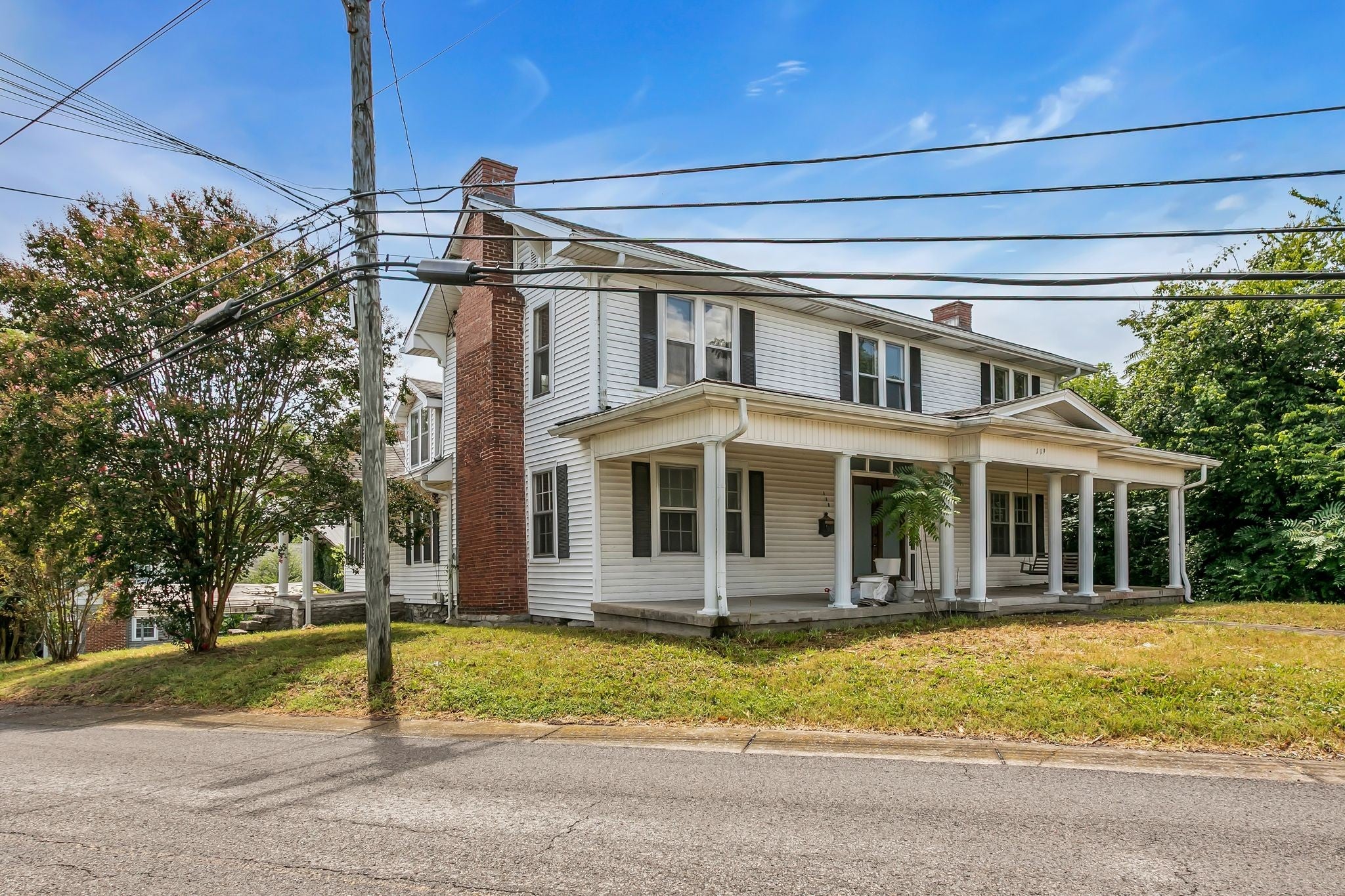 119 Belfast St