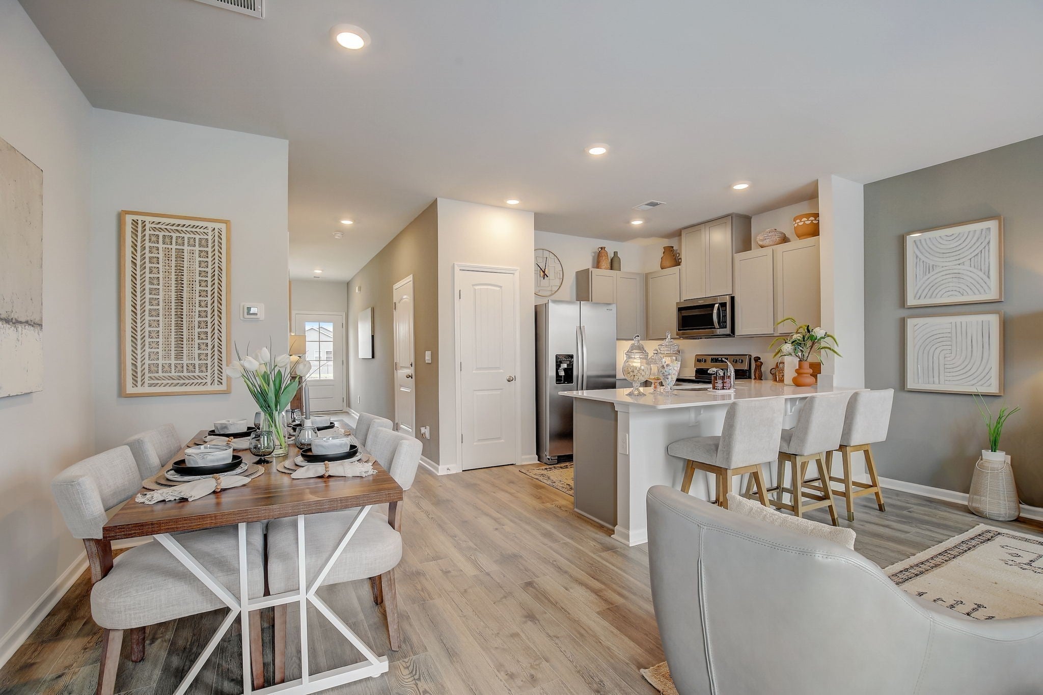 1457 Lexington Way