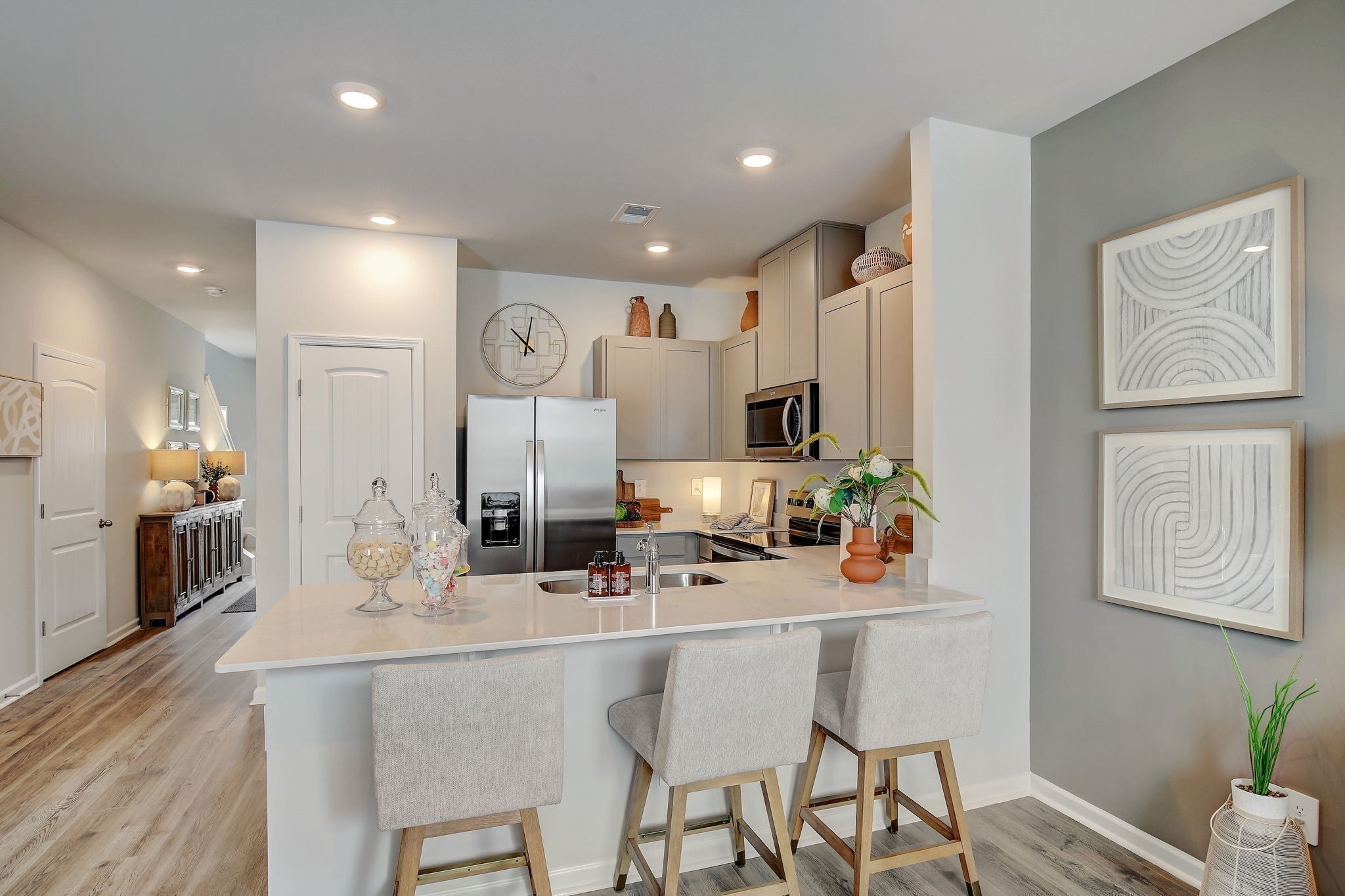 1457 Lexington Way