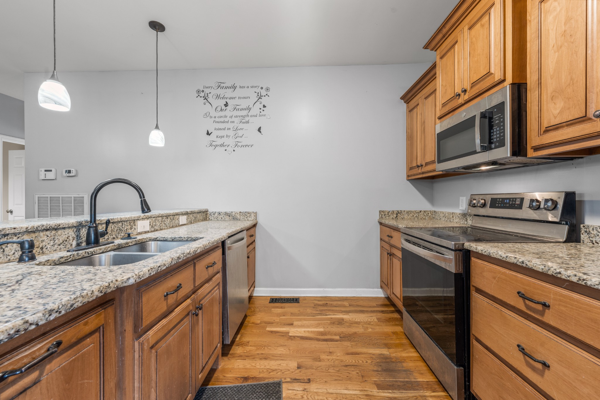 114 Cartwright Pkwy