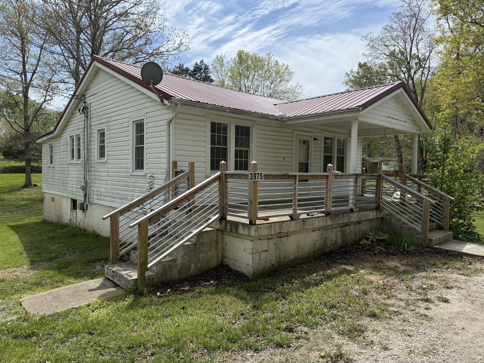 3975 Highway 70 W