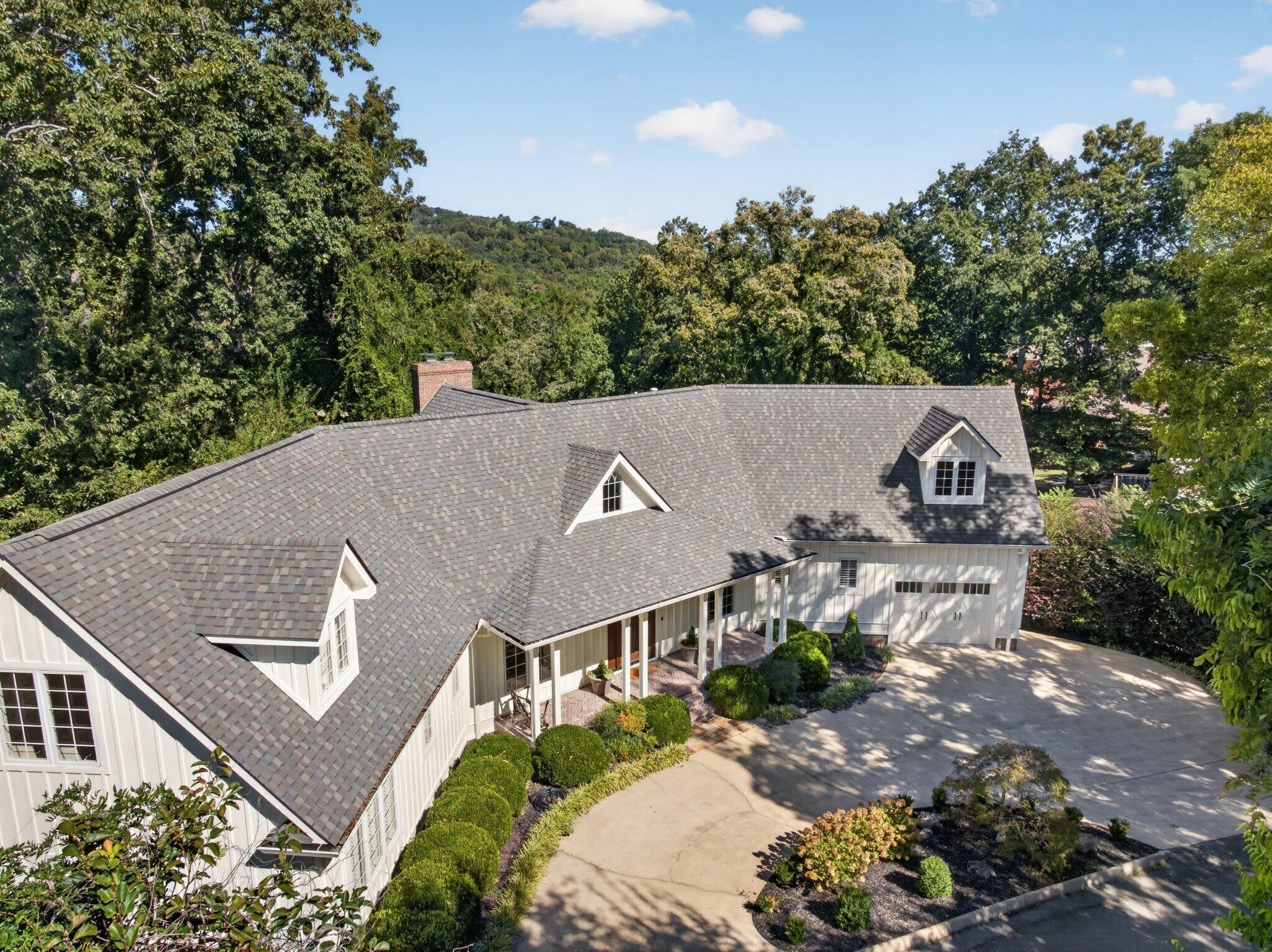 1117 Winding Oaks Way