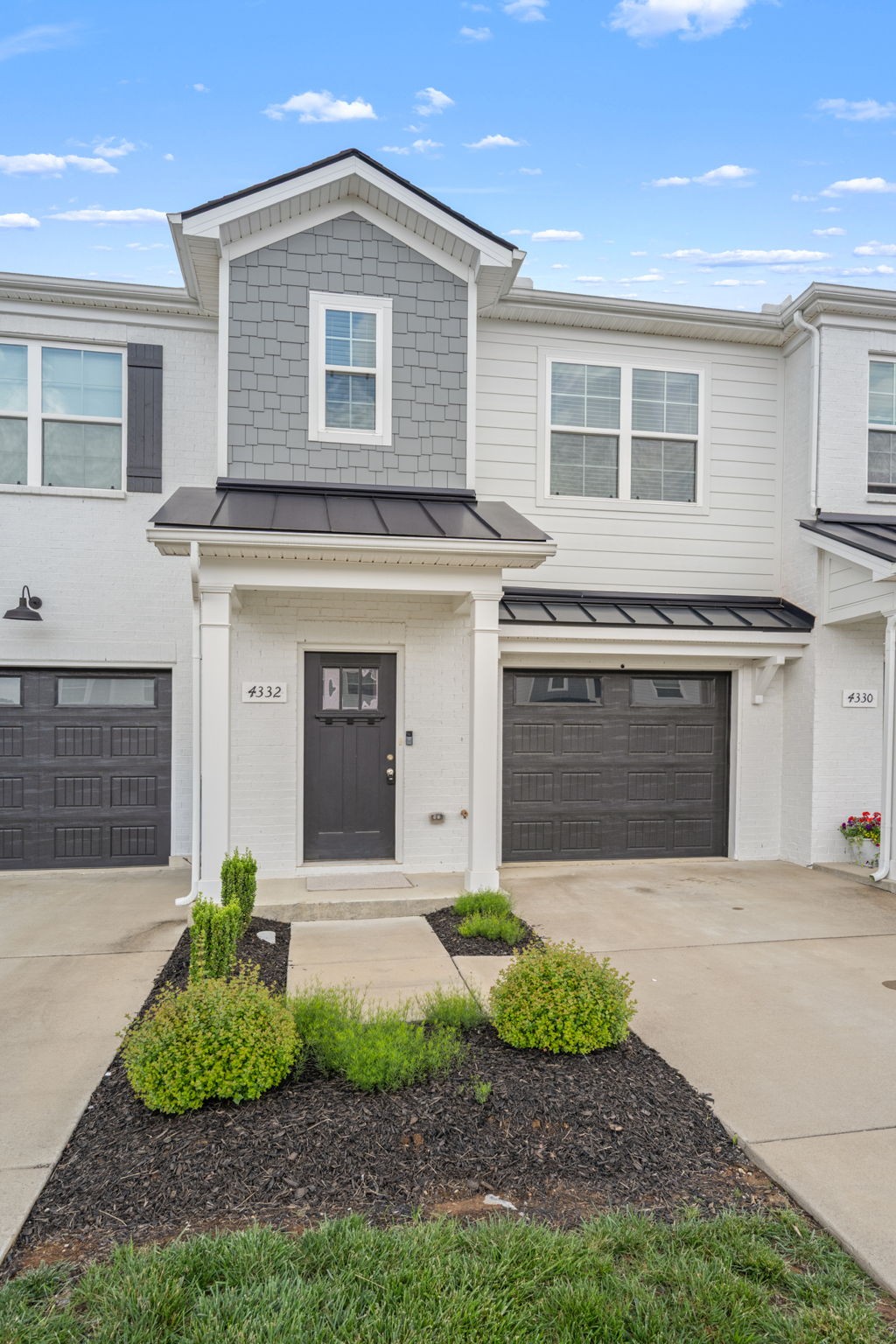 4332 Doral Dr