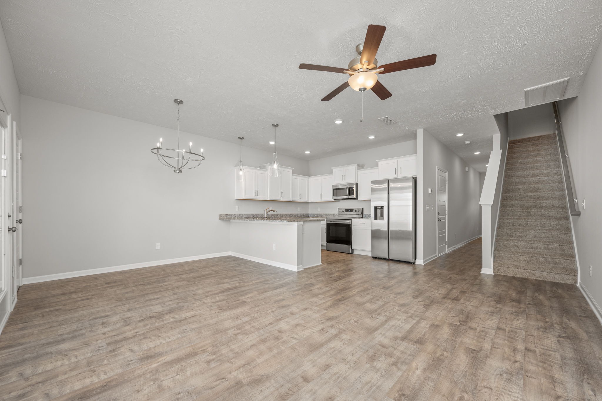 4332 Doral Dr