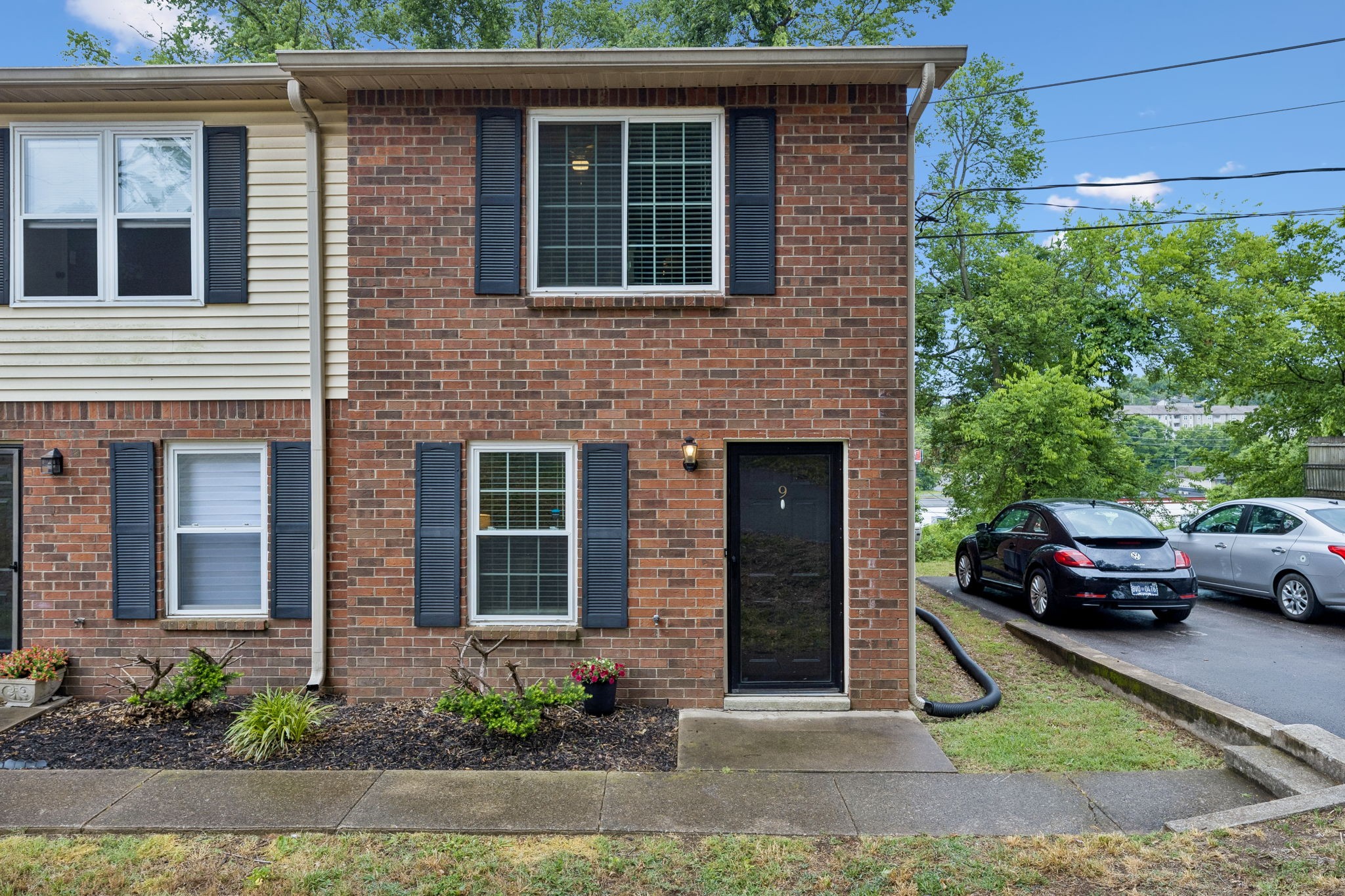 212 Blue Ridge Dr 9