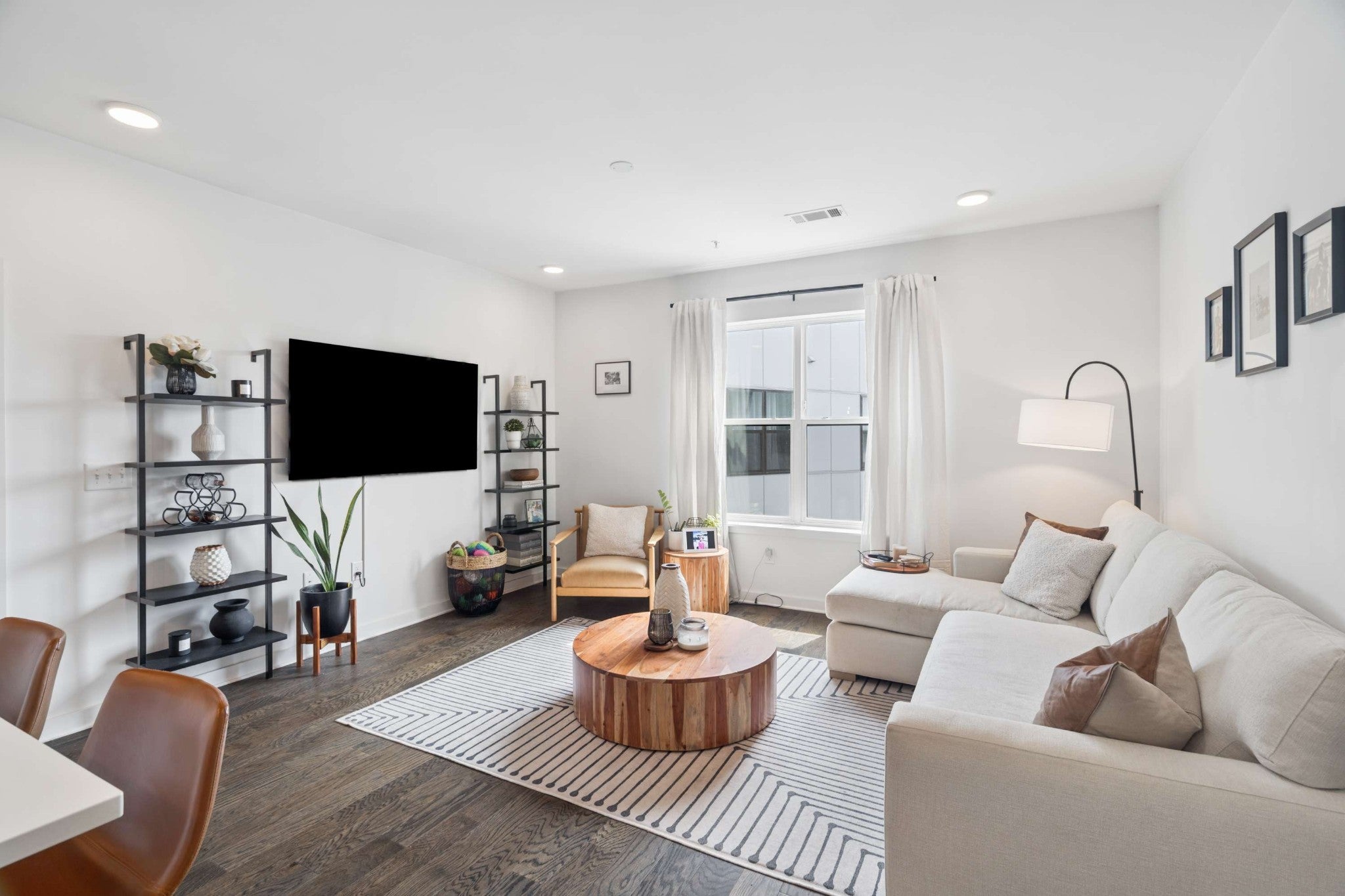 1-bed condo at 1677 54th Ave N 439, Nashville, sold September 16, 2026