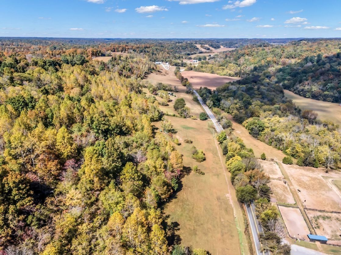 13581 Campbellsville Rd