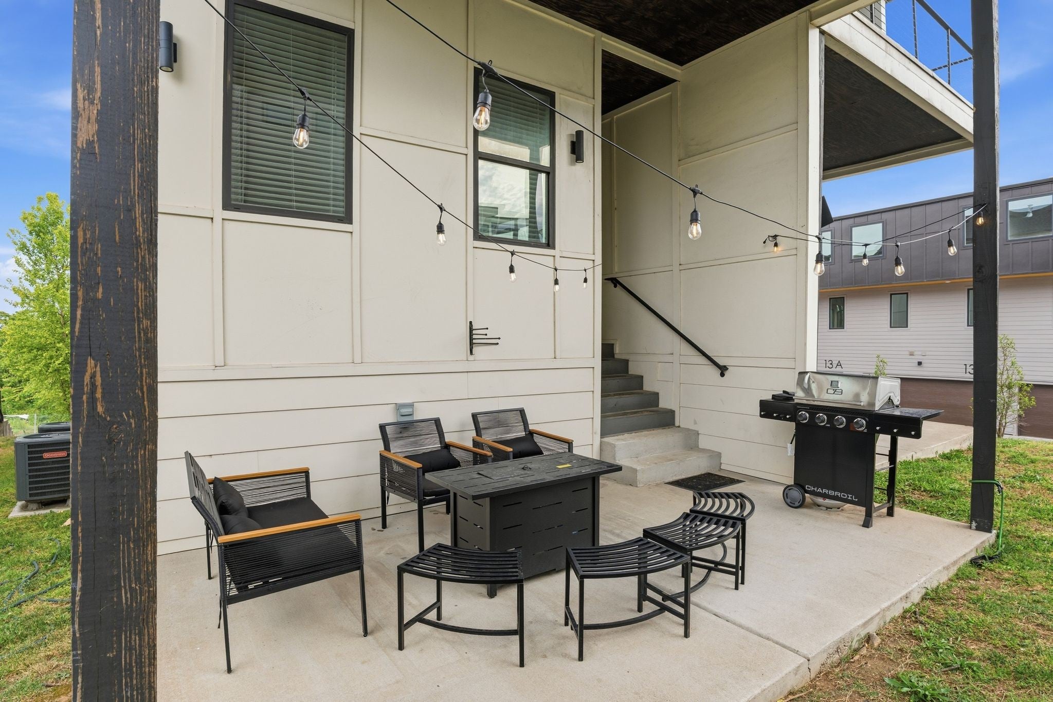 113B Elmhurst Ave