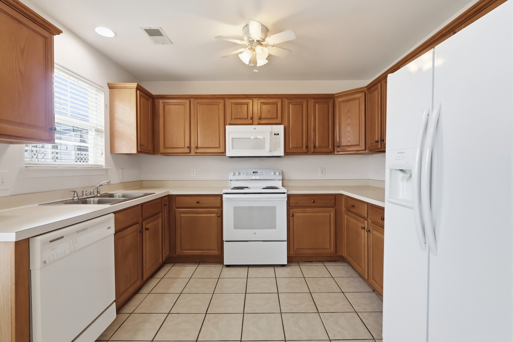 508 Yellowstone Ct