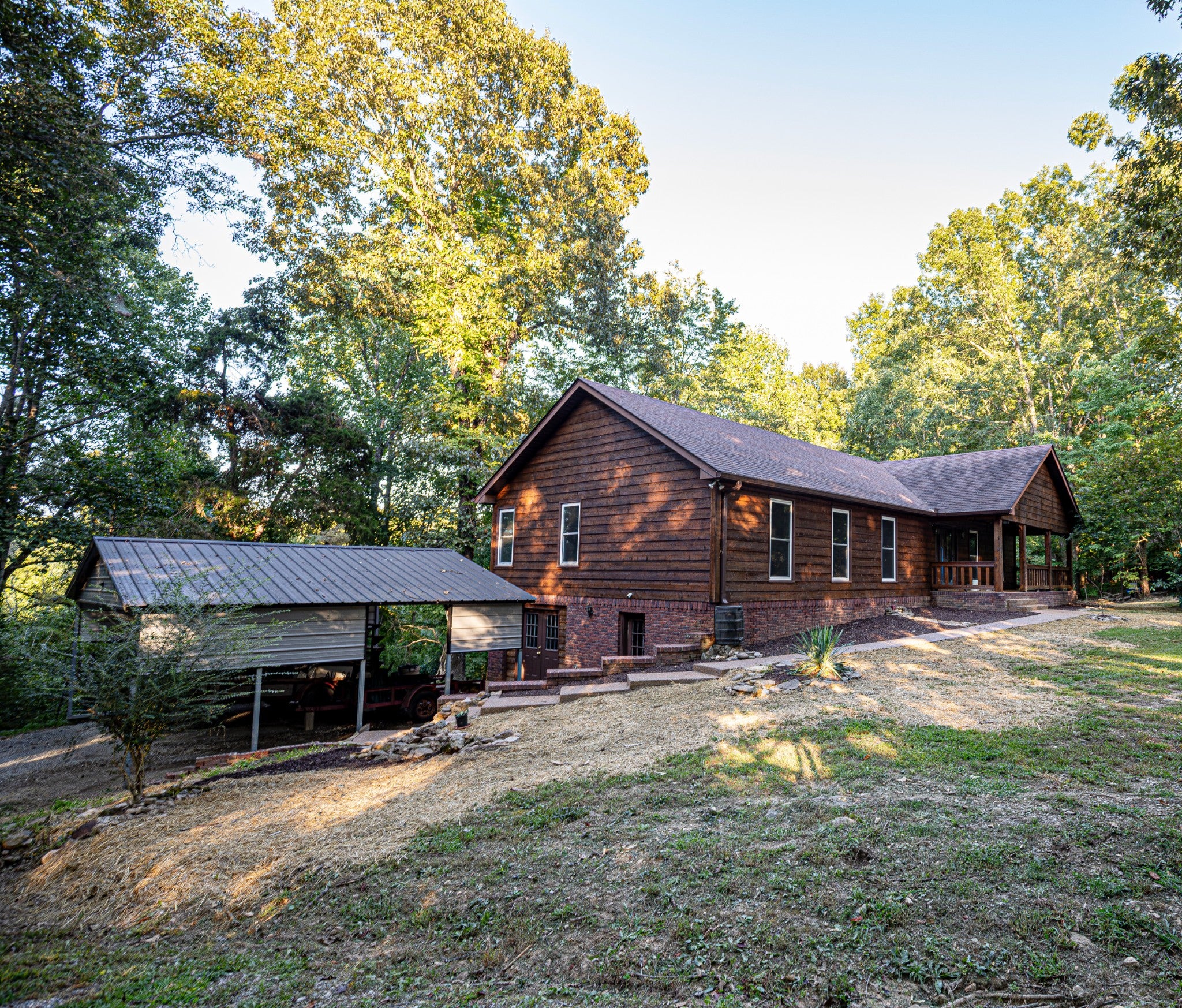 340 Dogwood Ct N