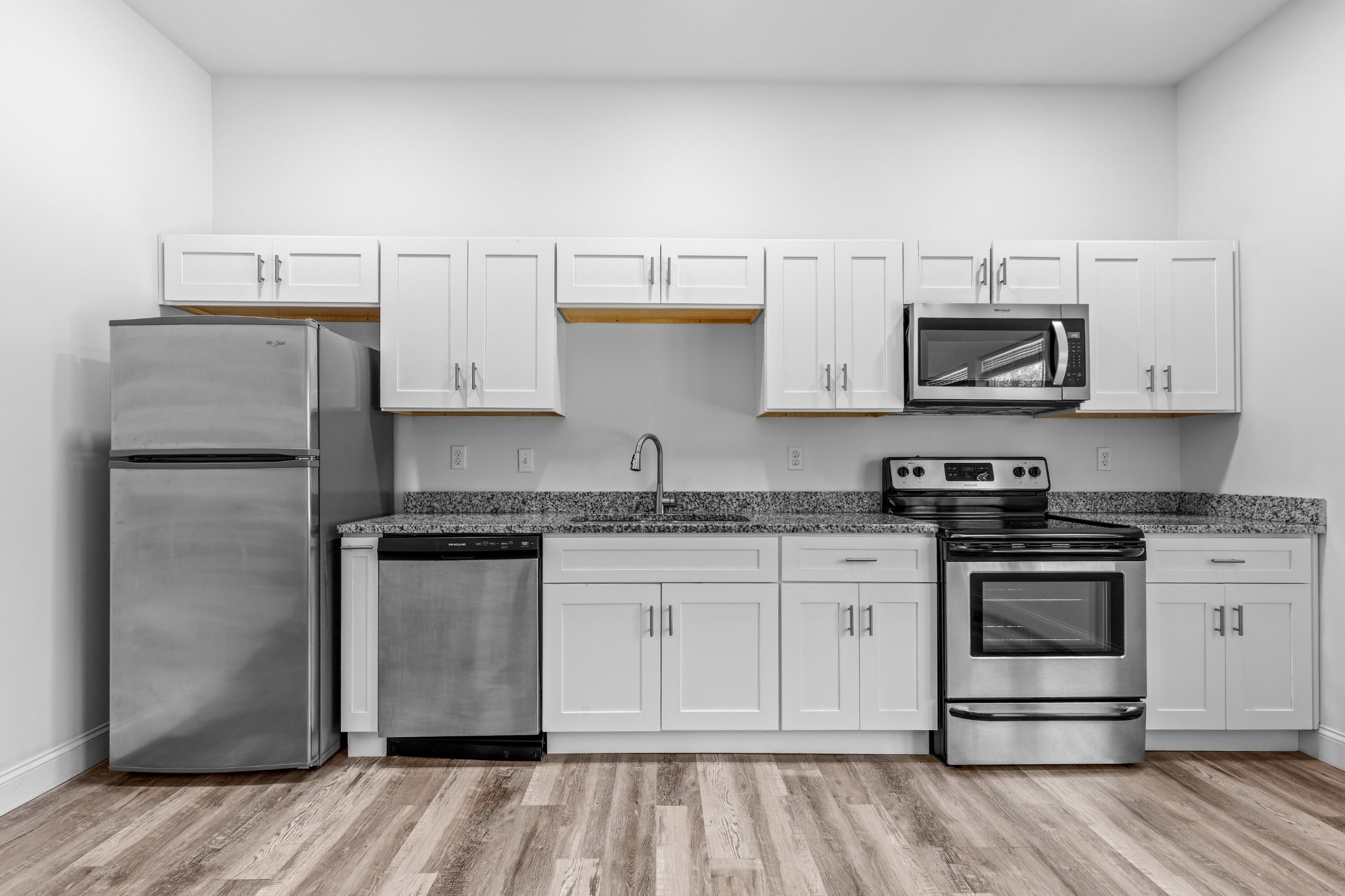 1213 N Chamberlain Avenue