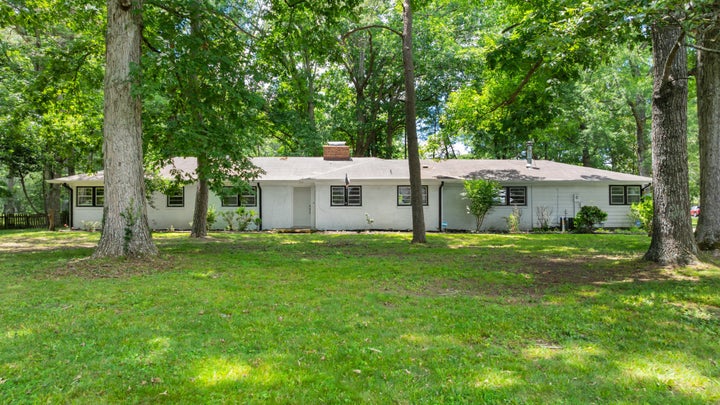 Photo 1 of 67 — 1003 Pickett Dr, Tullahoma, TN 37388