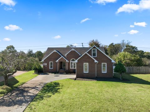 2511 Colfax Dr Murfreesboro TN 37129