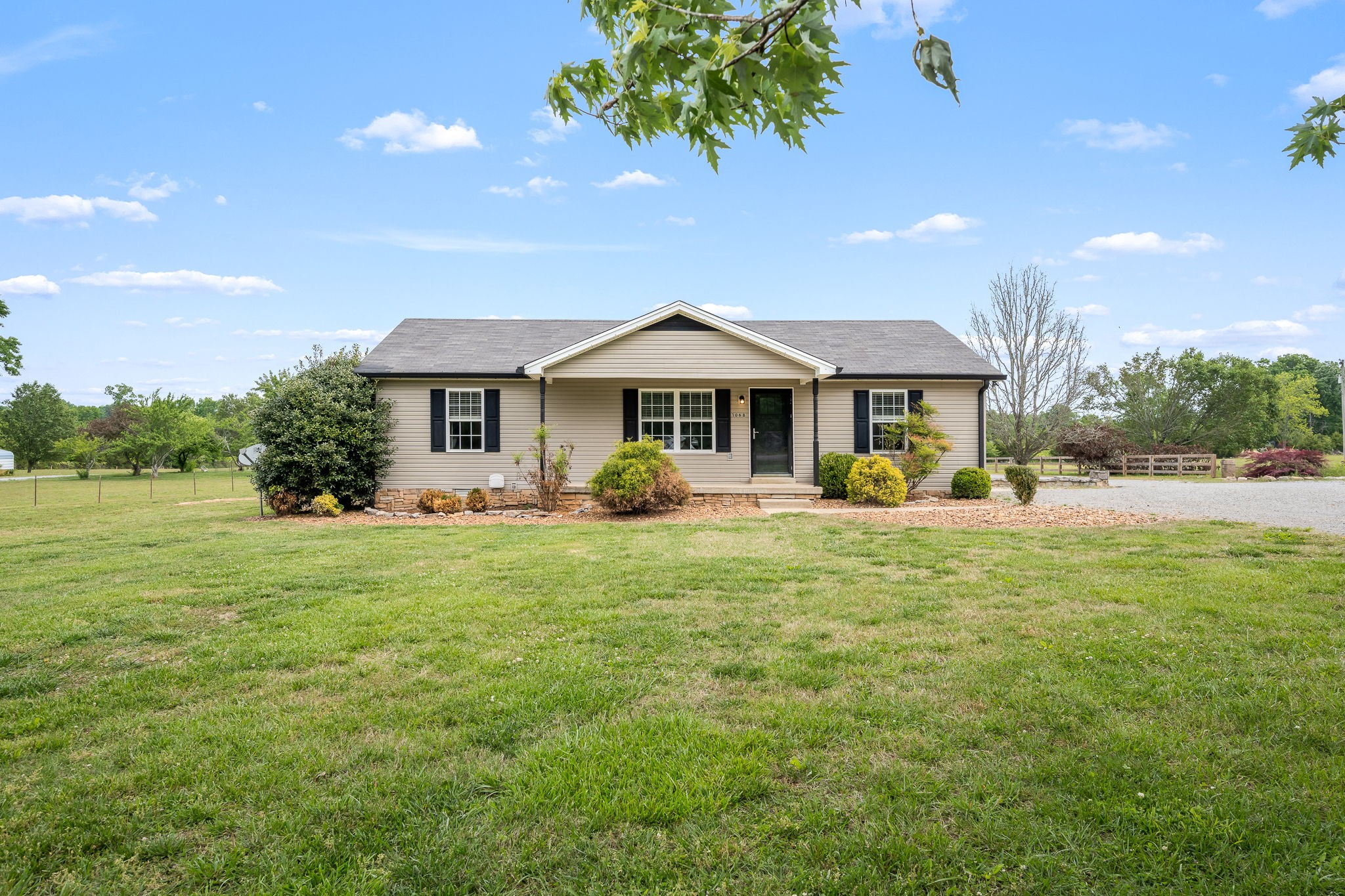 1068 Frank Martin Rd