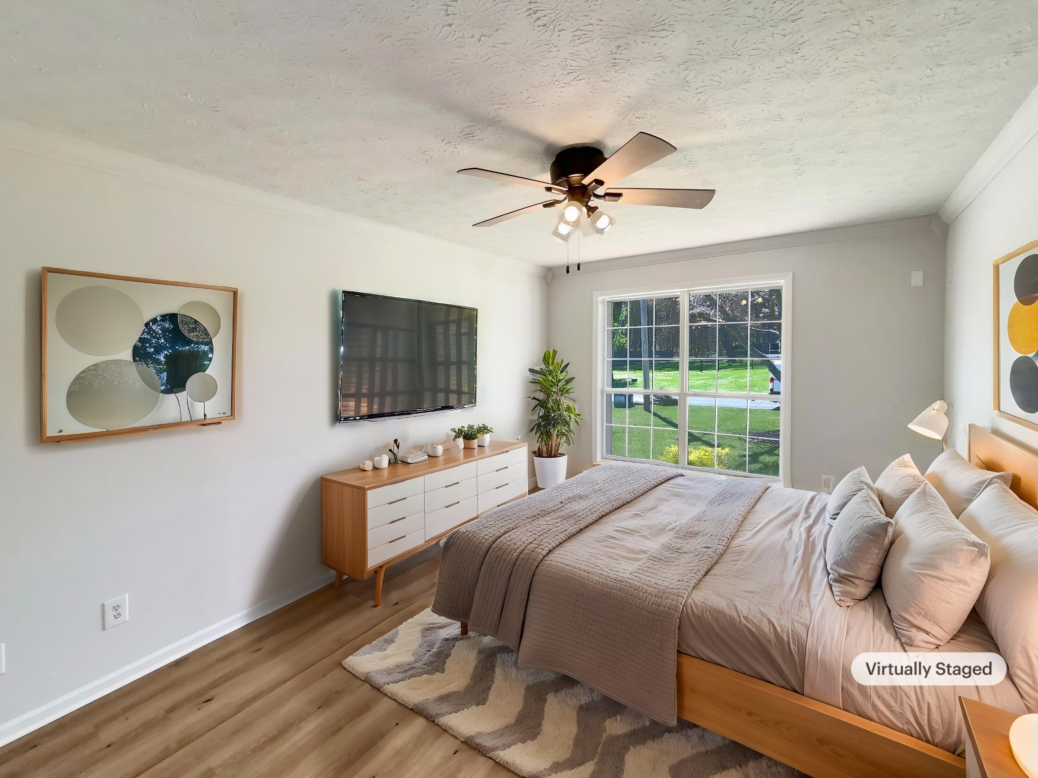 104 Hunterwood Dr