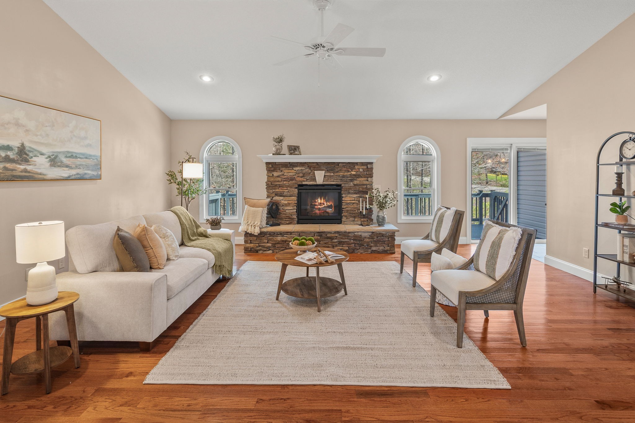 300 Satsuma Dr
